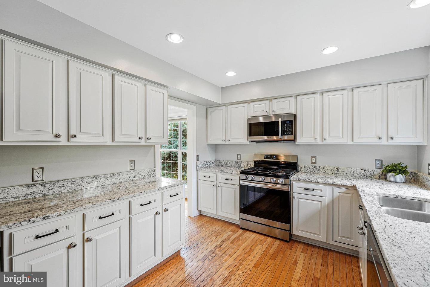 20656 MEADOWTHRASH CT, ASHBURN, Virginia 20147, 4 Bedrooms Bedrooms, ,3 BathroomsBathrooms,Residential,For sale,20656 MEADOWTHRASH CT,VALO2101462 MLS # VALO2101462