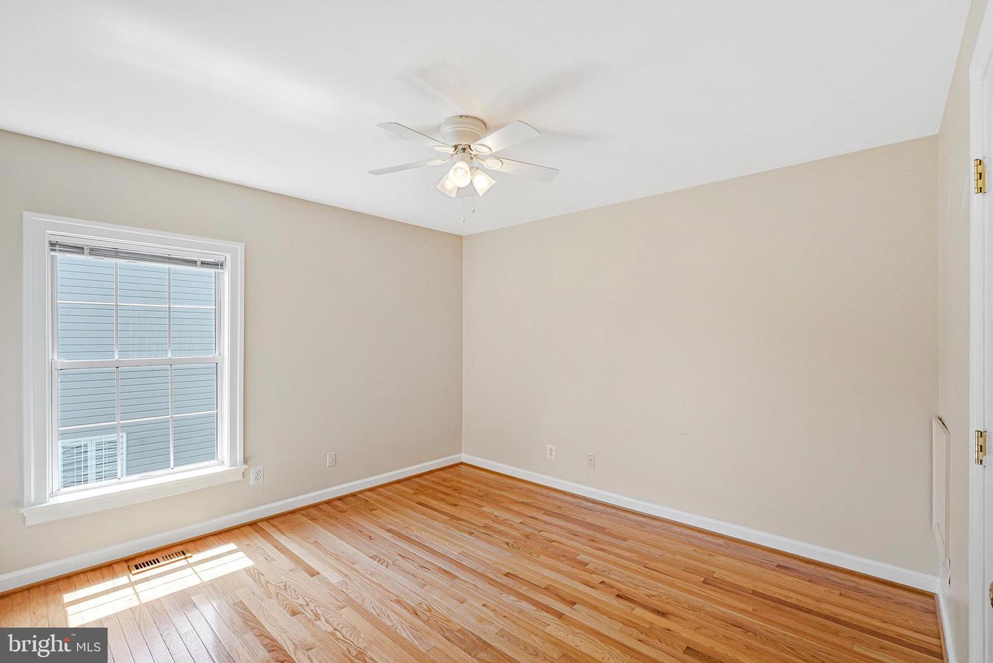 20656 MEADOWTHRASH CT, ASHBURN, Virginia 20147, 4 Bedrooms Bedrooms, ,3 BathroomsBathrooms,Residential,For sale,20656 MEADOWTHRASH CT,VALO2101462 MLS # VALO2101462