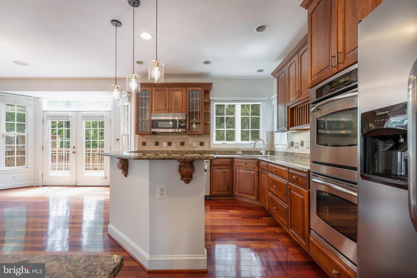 6010 ASHBY HEIGHTS CIR, ALEXANDRIA, Virginia 22315, 5 Bedrooms Bedrooms, ,4 BathroomsBathrooms,Residential,For sale,6010 ASHBY HEIGHTS CIR,VAFX2254336 MLS # VAFX2254336