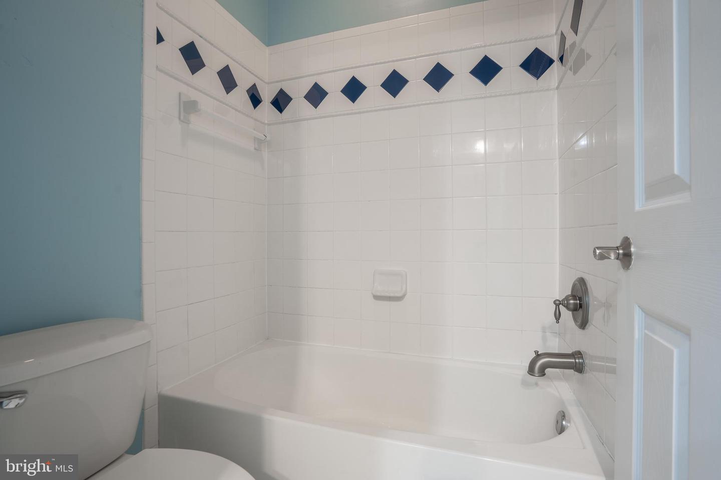 6010 ASHBY HEIGHTS CIR, ALEXANDRIA, Virginia 22315, 5 Bedrooms Bedrooms, ,4 BathroomsBathrooms,Residential,For sale,6010 ASHBY HEIGHTS CIR,VAFX2254336 MLS # VAFX2254336