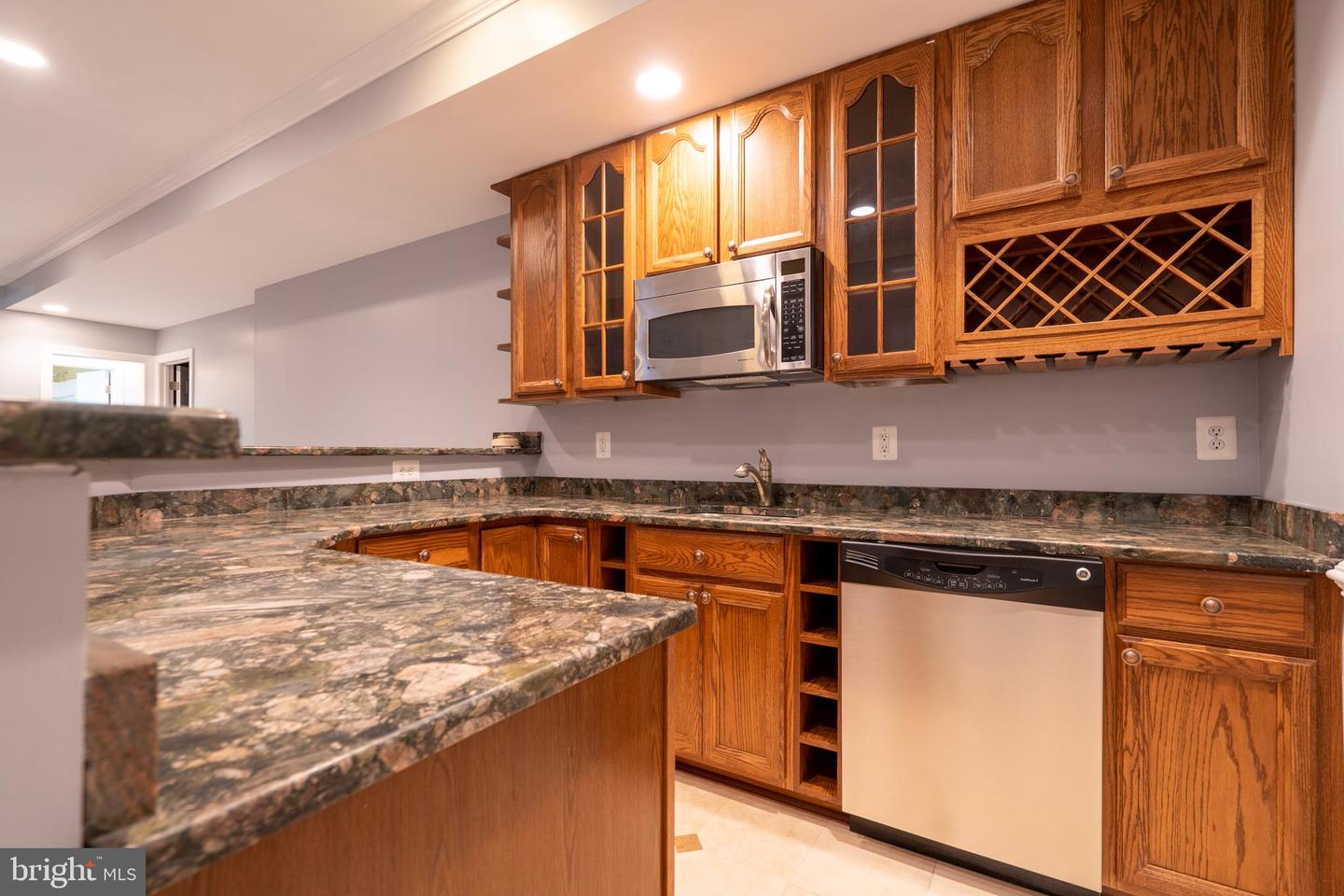6010 ASHBY HEIGHTS CIR, ALEXANDRIA, Virginia 22315, 5 Bedrooms Bedrooms, ,4 BathroomsBathrooms,Residential,For sale,6010 ASHBY HEIGHTS CIR,VAFX2254336 MLS # VAFX2254336