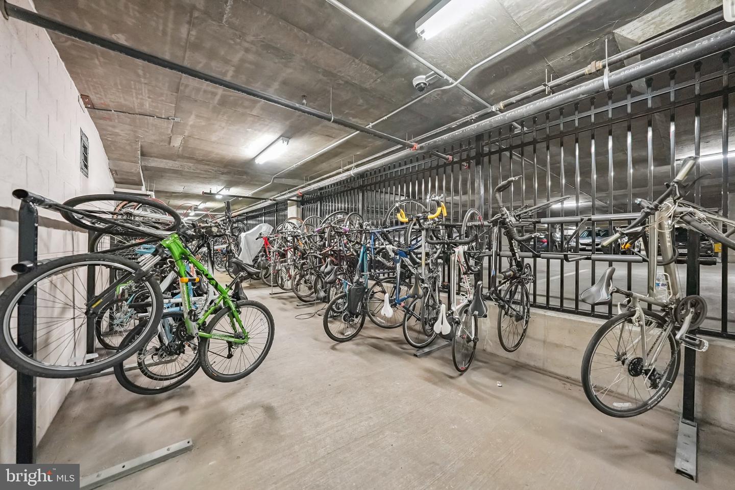3600 S GLEBE RD #1015W, ARLINGTON, Virginia 22202, 1 Bedroom Bedrooms, ,1 BathroomBathrooms,Residential,For sale,3600 S GLEBE RD #1015W,VAAR2060400 MLS # VAAR2060400
