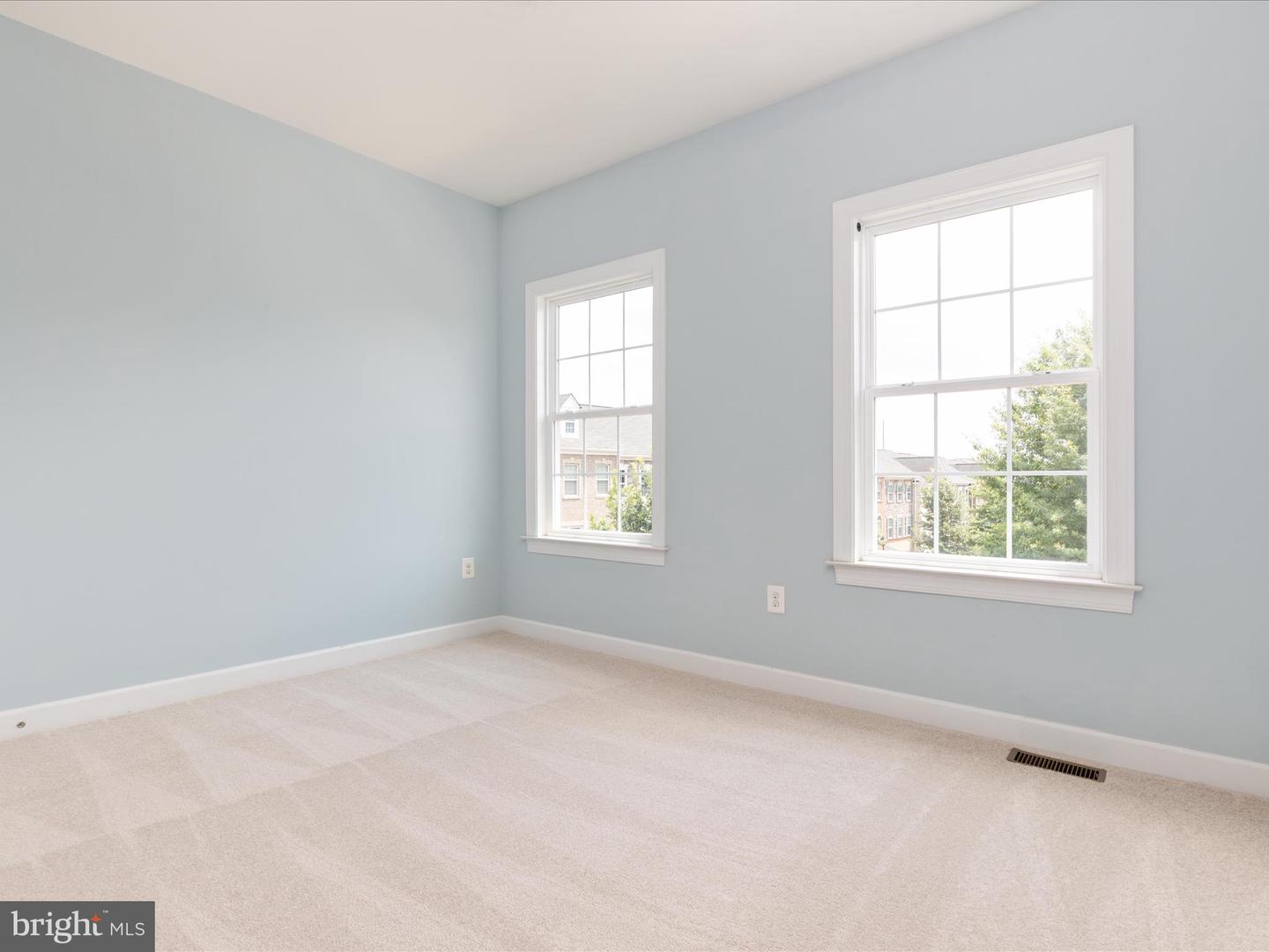 1740 MOULTRIE TER NE, LEESBURG, Virginia 20176, 3 Bedrooms Bedrooms, ,3 BathroomsBathrooms,Residential,For sale,1740 MOULTRIE TER NE,VALO2101950 MLS # VALO2101950