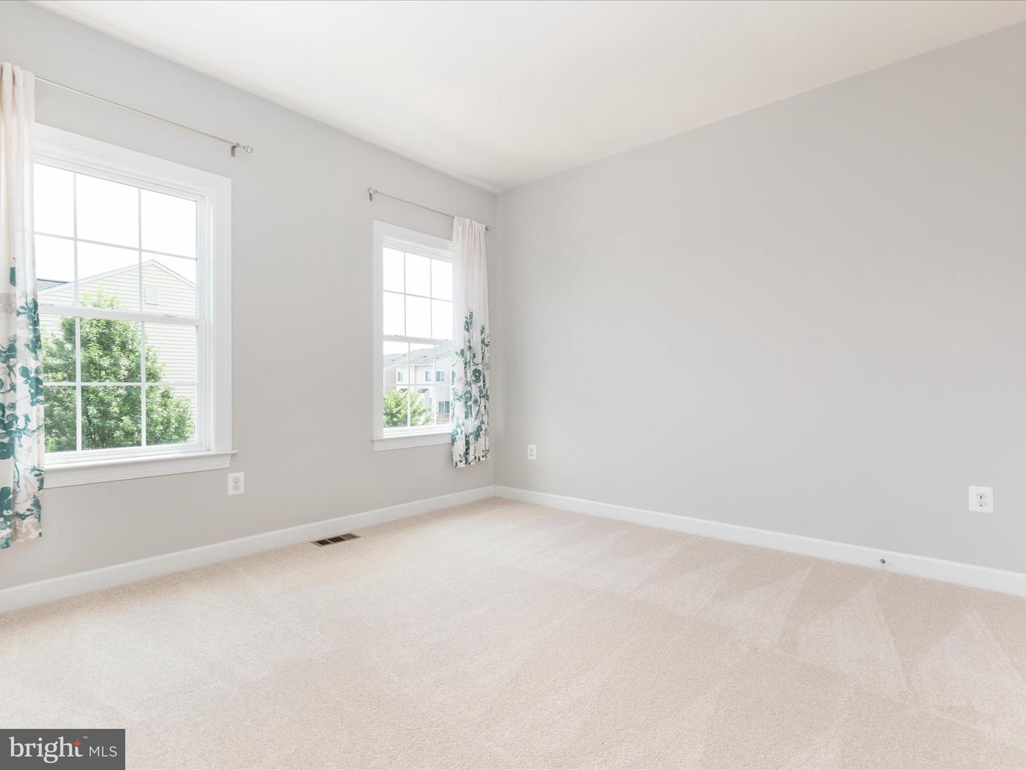 1740 MOULTRIE TER NE, LEESBURG, Virginia 20176, 3 Bedrooms Bedrooms, ,3 BathroomsBathrooms,Residential,For sale,1740 MOULTRIE TER NE,VALO2101950 MLS # VALO2101950