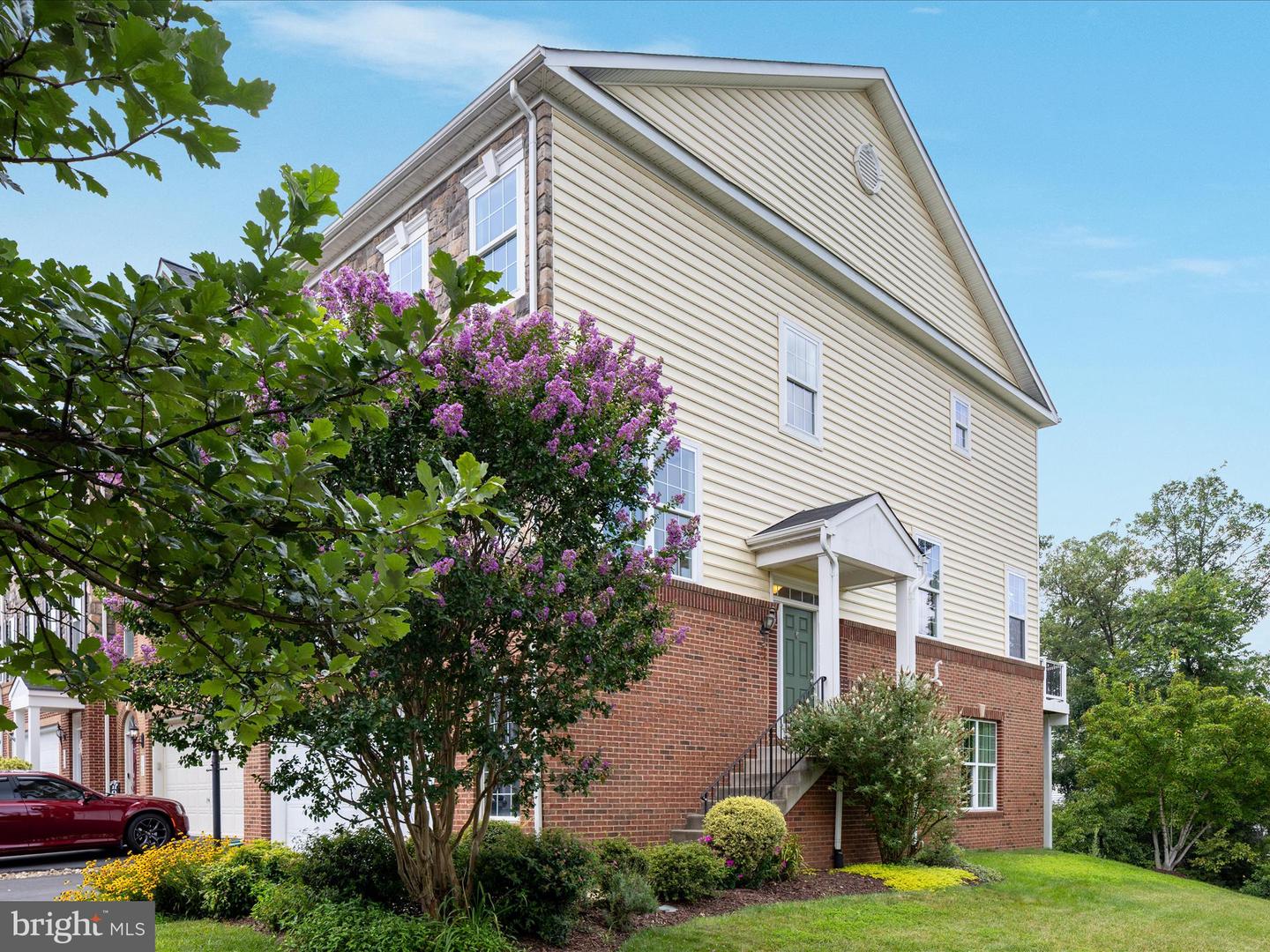 1740 MOULTRIE TER NE, LEESBURG, Virginia 20176, 3 Bedrooms Bedrooms, ,3 BathroomsBathrooms,Residential,For sale,1740 MOULTRIE TER NE,VALO2101950 MLS # VALO2101950