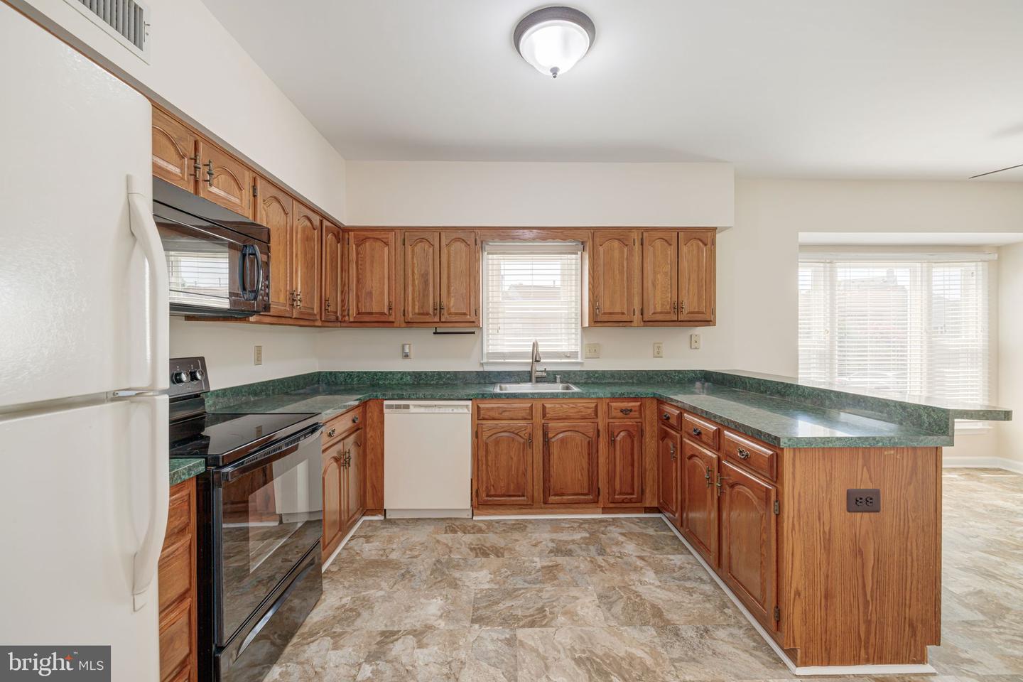 5966 WESCOTT HILLS WAY, ALEXANDRIA, Virginia 22315, 3 Bedrooms Bedrooms, ,2 BathroomsBathrooms,Residential,For sale,5966 WESCOTT HILLS WAY,VAFX2255140 MLS # VAFX2255140