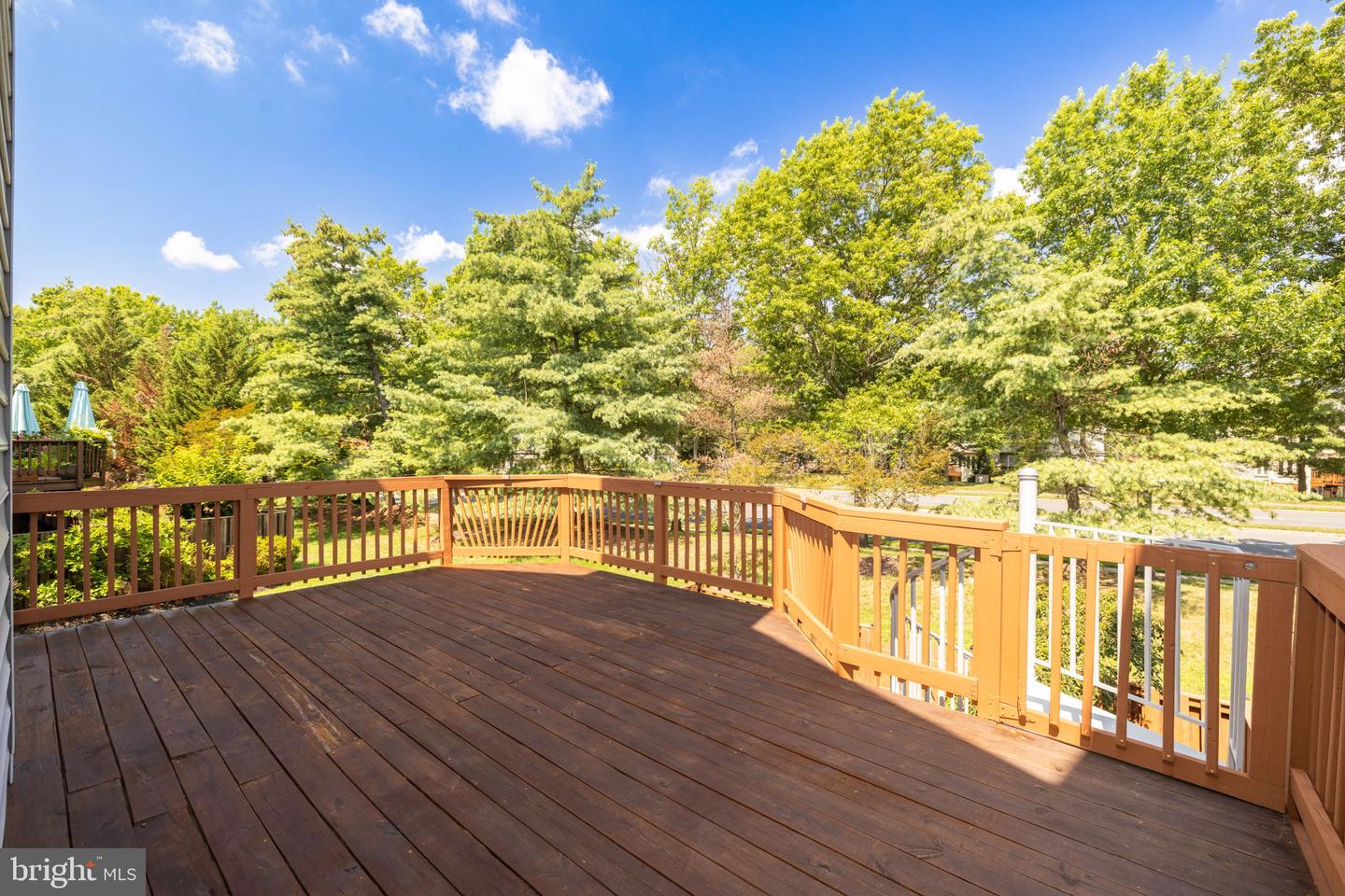 5966 WESCOTT HILLS WAY, ALEXANDRIA, Virginia 22315, 3 Bedrooms Bedrooms, ,2 BathroomsBathrooms,Residential,For sale,5966 WESCOTT HILLS WAY,VAFX2255140 MLS # VAFX2255140