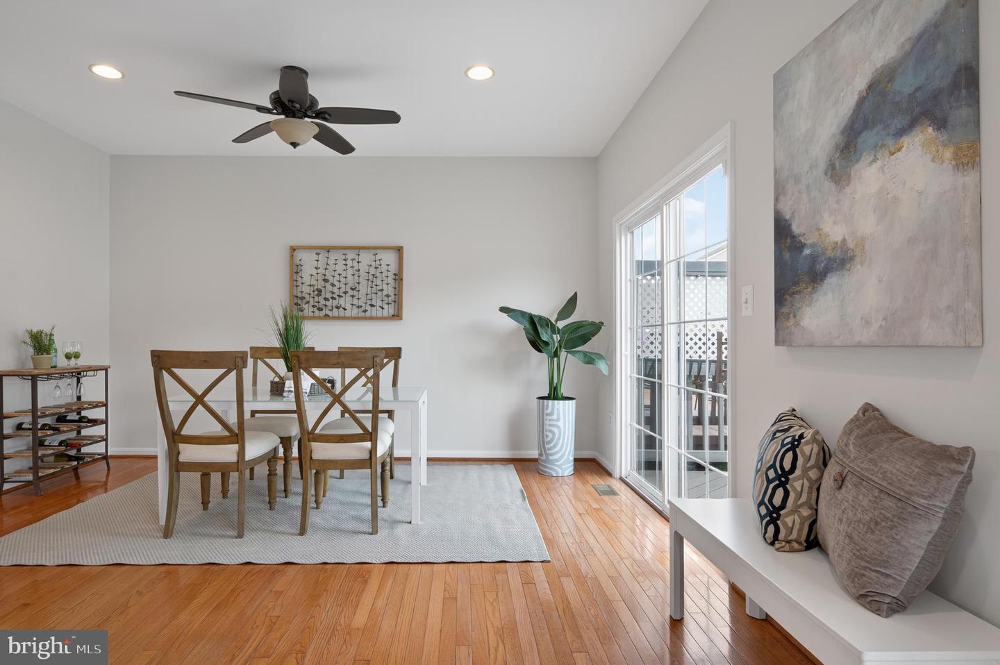 47396 VICTORIA FALLS SQ, STERLING, Virginia 20165, 3 Bedrooms Bedrooms, ,3 BathroomsBathrooms,Residential,For sale,47396 VICTORIA FALLS SQ,VALO2102018 MLS # VALO2102018