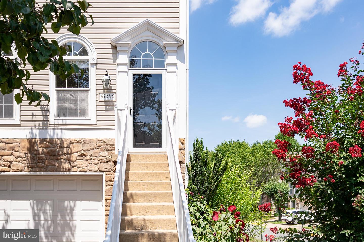 47396 VICTORIA FALLS SQ, STERLING, Virginia 20165, 3 Bedrooms Bedrooms, ,3 BathroomsBathrooms,Residential,For sale,47396 VICTORIA FALLS SQ,VALO2102018 MLS # VALO2102018
