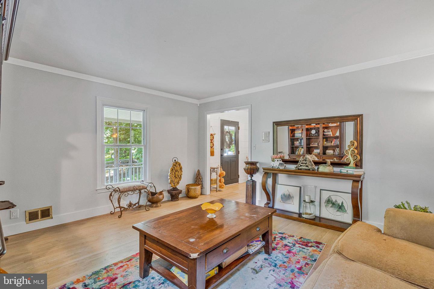 6285 SNOWFOX LN, BROAD RUN, Virginia 20137, 4 Bedrooms Bedrooms, ,3 BathroomsBathrooms,Residential,For sale,6285 SNOWFOX LN,VAFQ2017442 MLS # VAFQ2017442