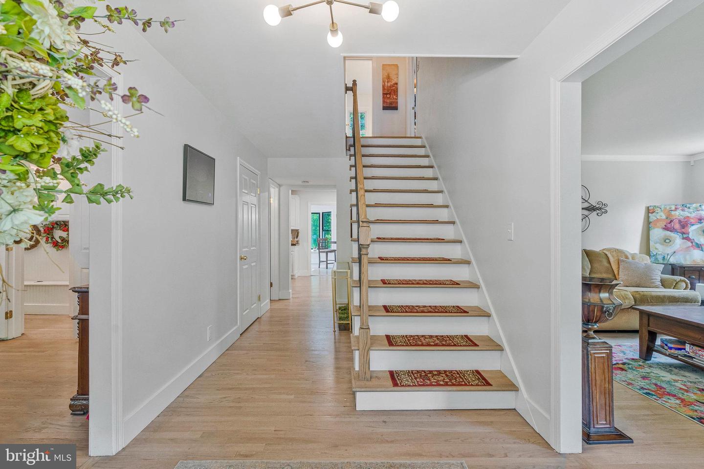 6285 SNOWFOX LN, BROAD RUN, Virginia 20137, 4 Bedrooms Bedrooms, ,3 BathroomsBathrooms,Residential,For sale,6285 SNOWFOX LN,VAFQ2017442 MLS # VAFQ2017442