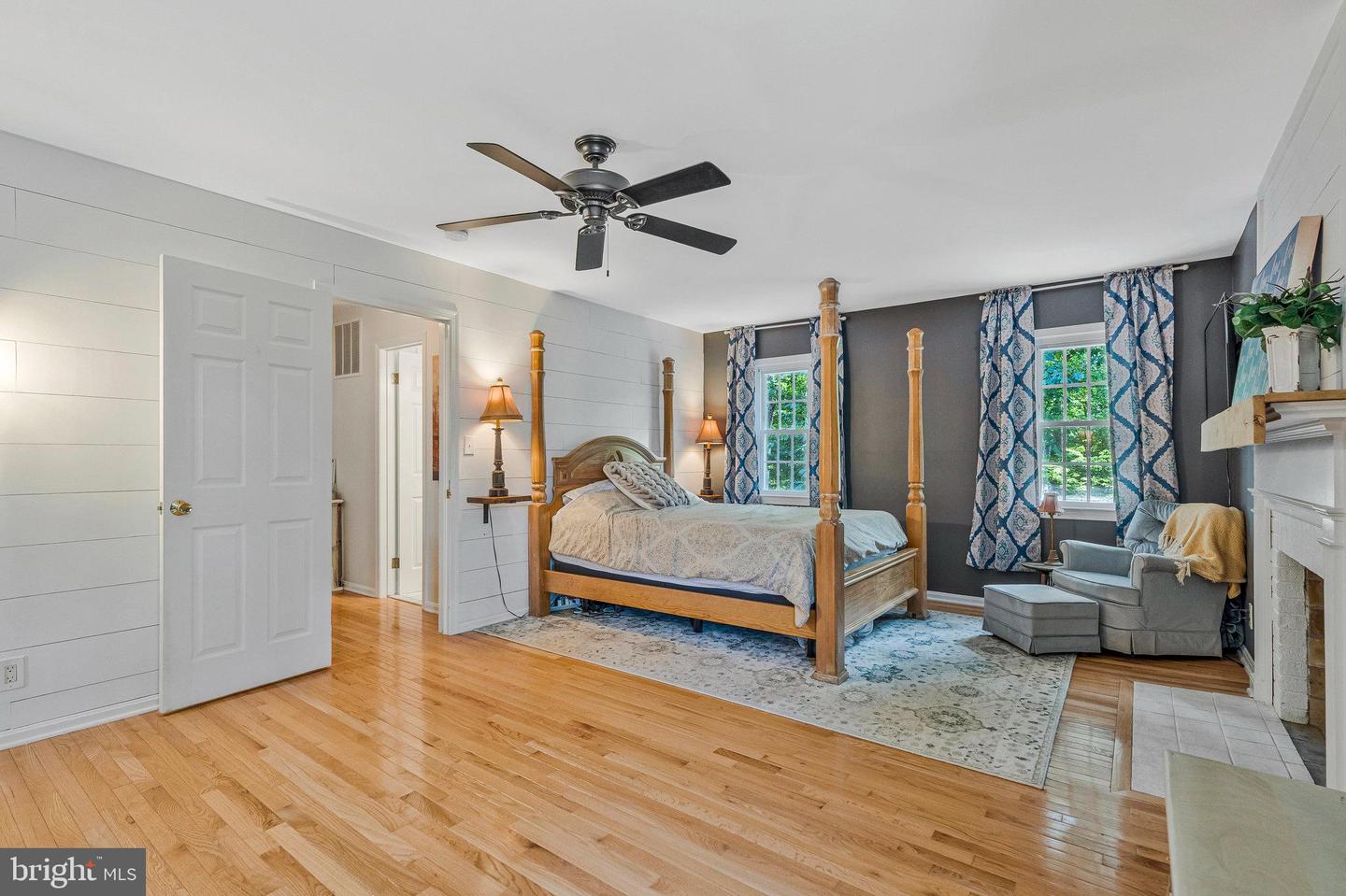 6285 SNOWFOX LN, BROAD RUN, Virginia 20137, 4 Bedrooms Bedrooms, ,3 BathroomsBathrooms,Residential,For sale,6285 SNOWFOX LN,VAFQ2017442 MLS # VAFQ2017442