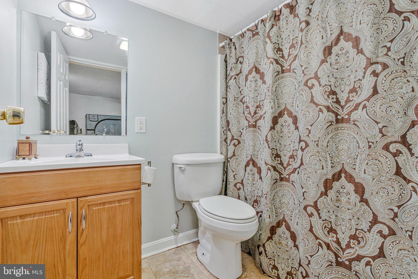 6285 SNOWFOX LN, BROAD RUN, Virginia 20137, 4 Bedrooms Bedrooms, ,3 BathroomsBathrooms,Residential,For sale,6285 SNOWFOX LN,VAFQ2017442 MLS # VAFQ2017442