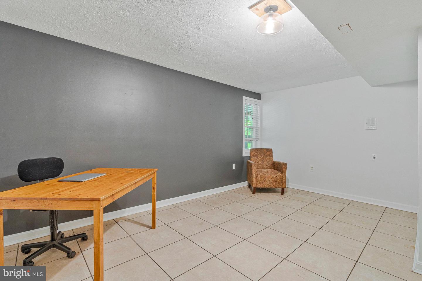 6285 SNOWFOX LN, BROAD RUN, Virginia 20137, 4 Bedrooms Bedrooms, ,3 BathroomsBathrooms,Residential,For sale,6285 SNOWFOX LN,VAFQ2017442 MLS # VAFQ2017442