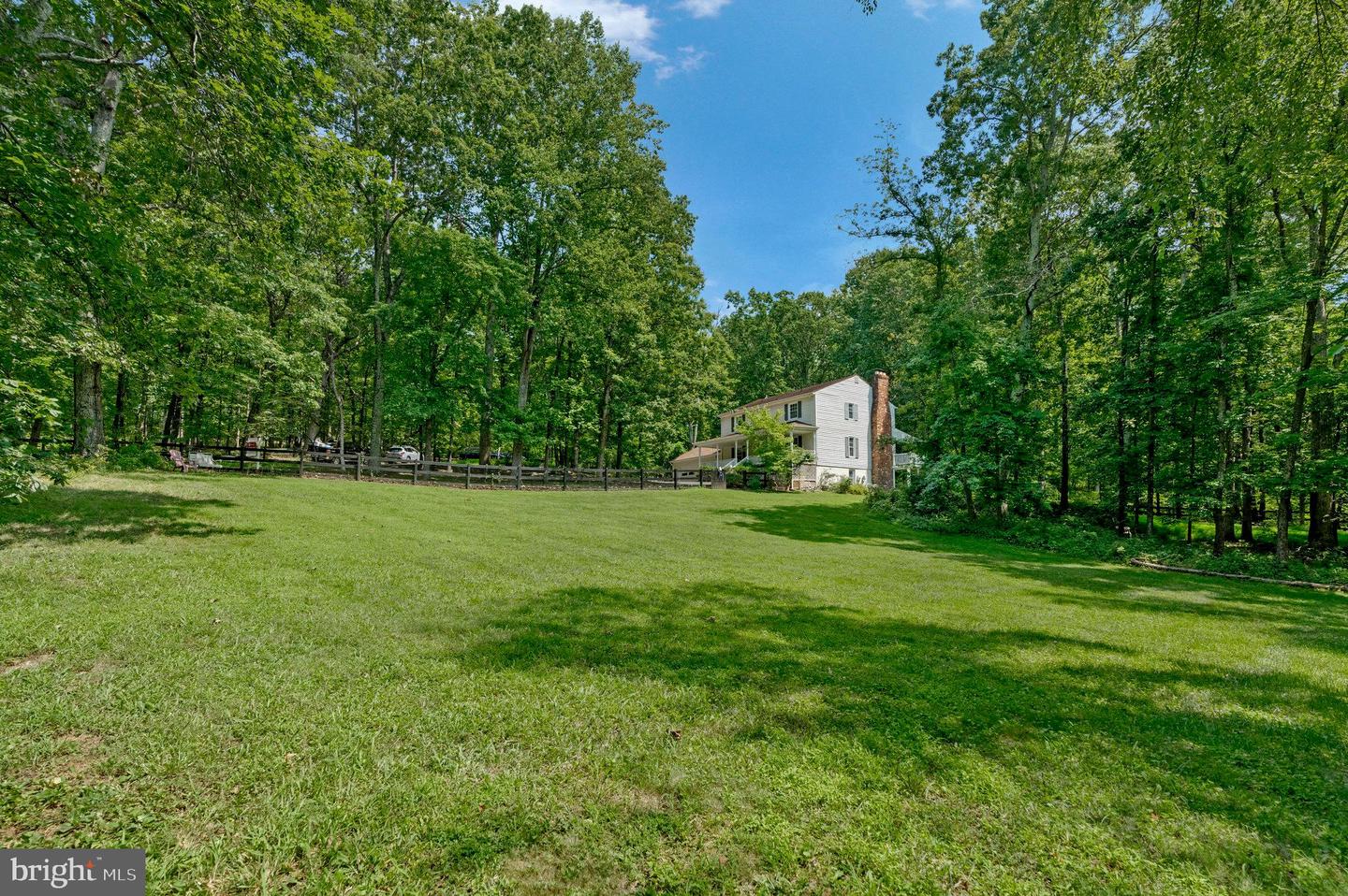 6285 SNOWFOX LN, BROAD RUN, Virginia 20137, 4 Bedrooms Bedrooms, ,3 BathroomsBathrooms,Residential,For sale,6285 SNOWFOX LN,VAFQ2017442 MLS # VAFQ2017442