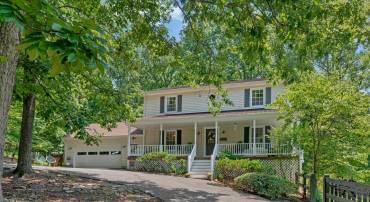 6285 SNOWFOX LN, BROAD RUN, Virginia 20137, 4 Bedrooms Bedrooms, ,3 BathroomsBathrooms,Residential,For sale,6285 SNOWFOX LN,VAFQ2017442 MLS # VAFQ2017442