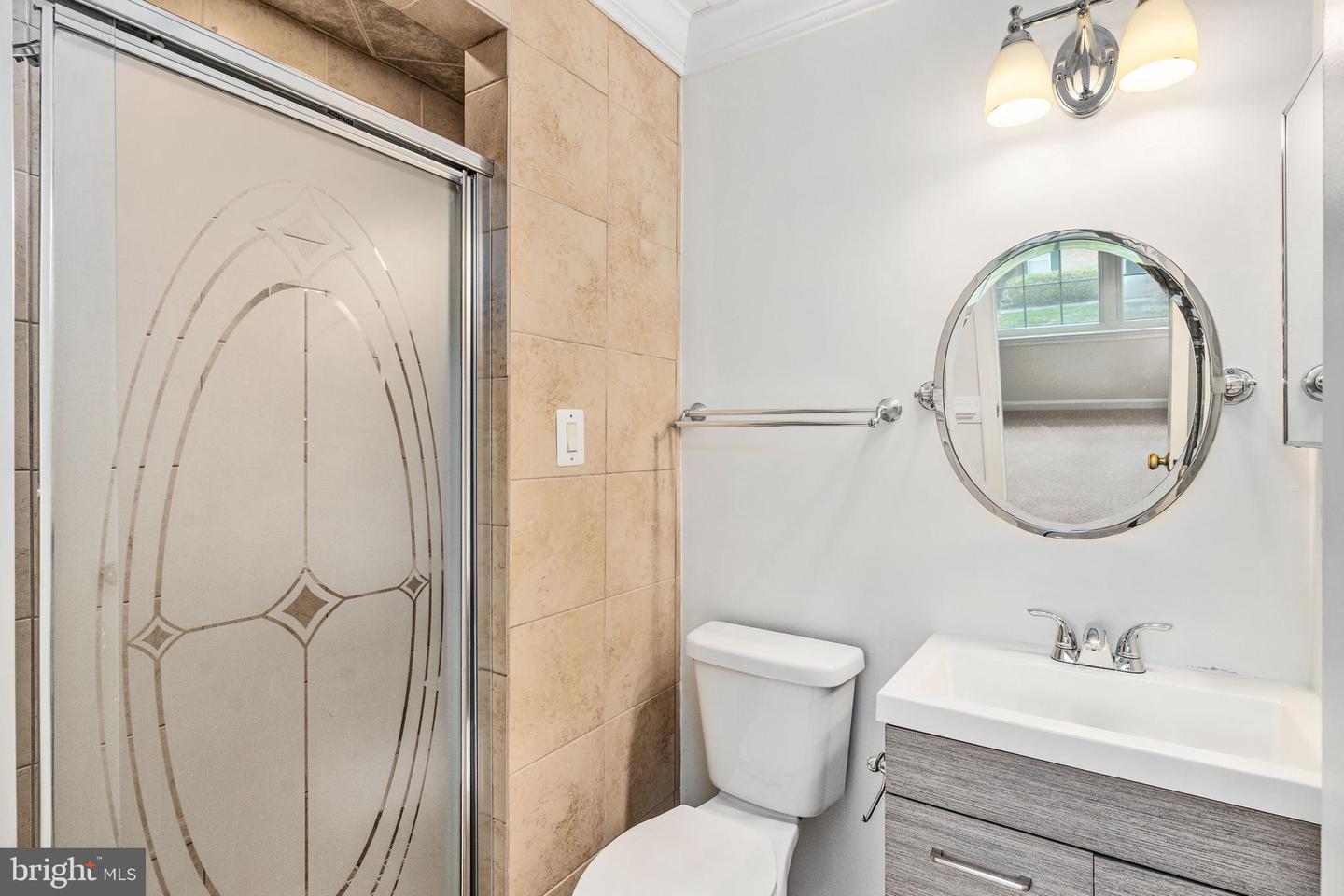 15604 TRAVERSER CT, WOODBRIDGE, Virginia 22193, 3 Bedrooms Bedrooms, ,2 BathroomsBathrooms,Residential,For sale,15604 TRAVERSER CT,VAPW2099324 MLS # VAPW2099324