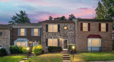 15604 TRAVERSER CT, WOODBRIDGE, Virginia 22193, 3 Bedrooms Bedrooms, ,2 BathroomsBathrooms,Residential,For sale,15604 TRAVERSER CT,VAPW2099324 MLS # VAPW2099324