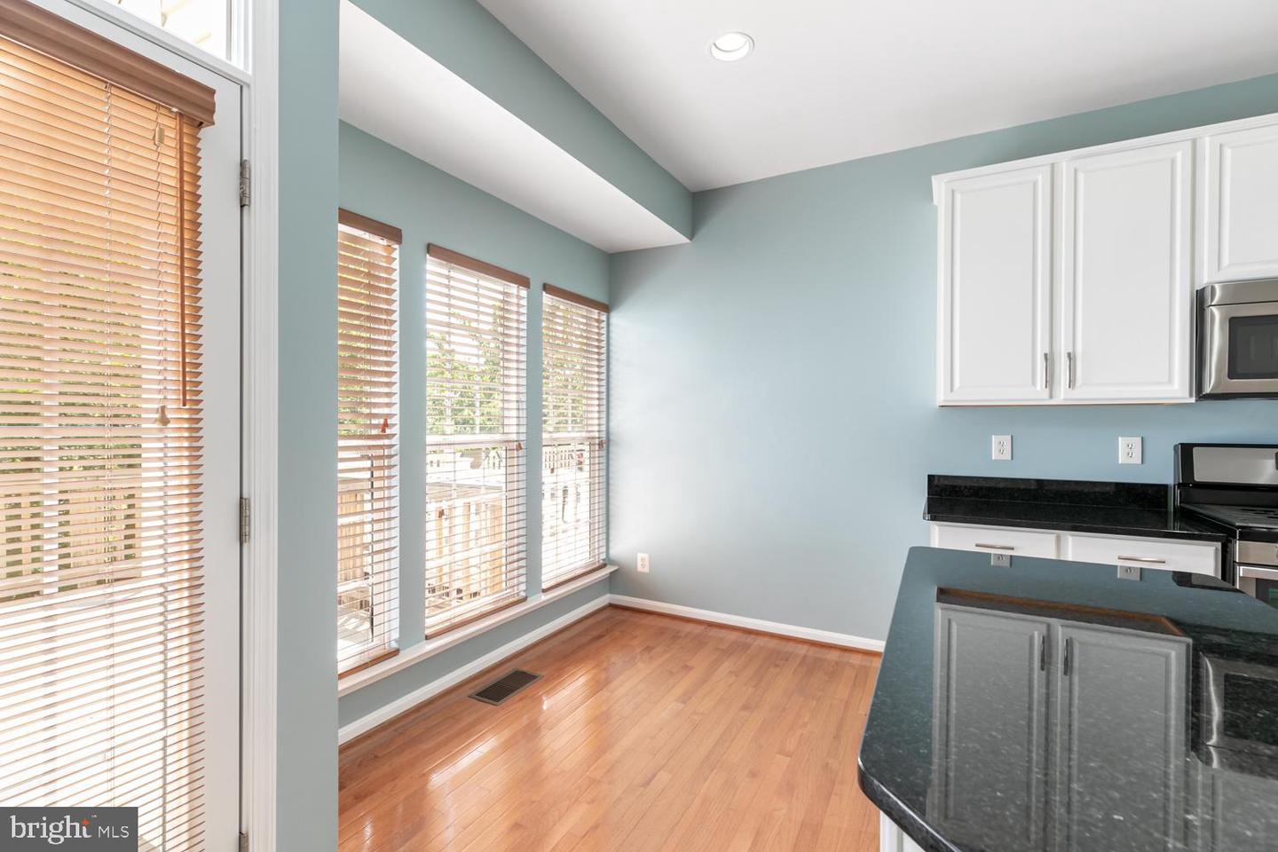 43797 VIRGINIA MANOR TER, ASHBURN, Virginia 20148, 3 Bedrooms Bedrooms, ,3 BathroomsBathrooms,Residential,For sale,43797 VIRGINIA MANOR TER,VALO2102308 MLS # VALO2102308