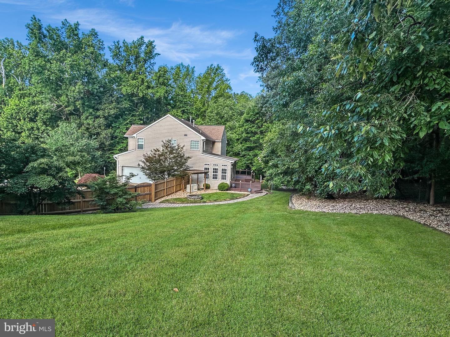 10 GARNER DR, FREDERICKSBURG, Virginia 22405, 5 Bedrooms Bedrooms, ,3 BathroomsBathrooms,Residential,For sale,10 GARNER DR,VAST2040884 MLS # VAST2040884
