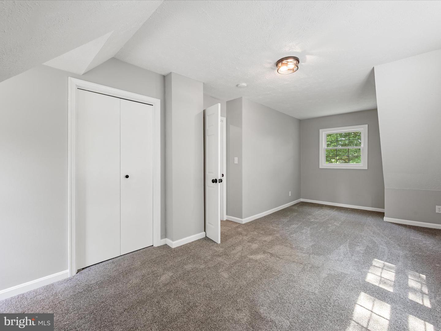 5875 LORD FAIRFAX HWY, BERRYVILLE, Virginia 22611, 2 Bedrooms Bedrooms, ,2 BathroomsBathrooms,Residential,For sale,5875 LORD FAIRFAX HWY,VACL2003916 MLS # VACL2003916