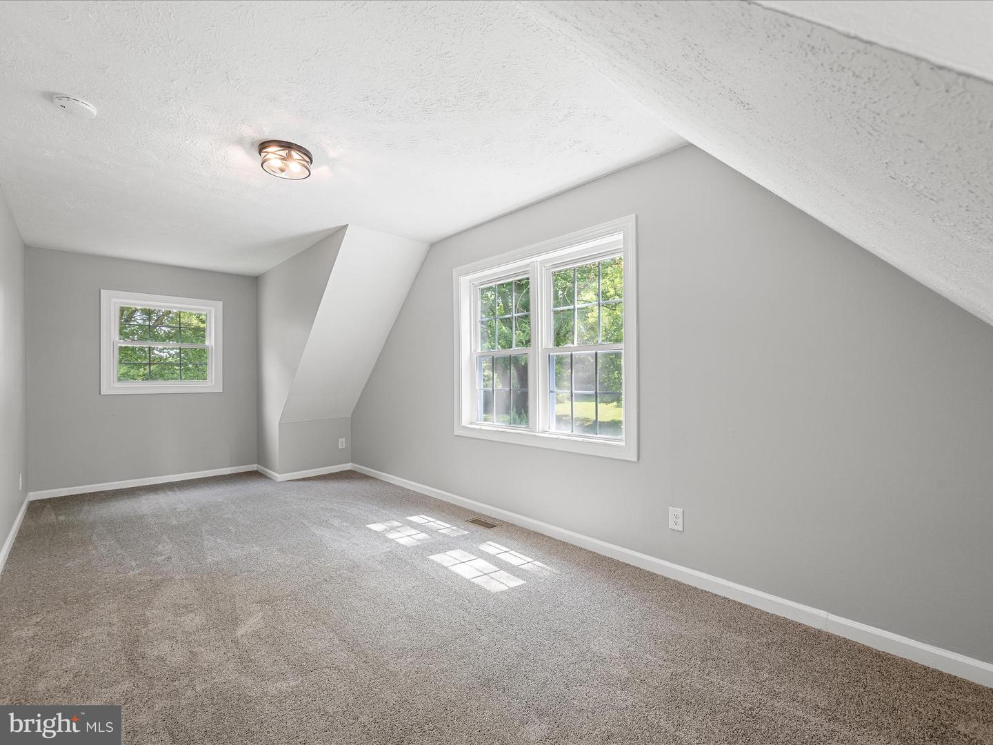 5875 LORD FAIRFAX HWY, BERRYVILLE, Virginia 22611, 2 Bedrooms Bedrooms, ,2 BathroomsBathrooms,Residential,For sale,5875 LORD FAIRFAX HWY,VACL2003916 MLS # VACL2003916