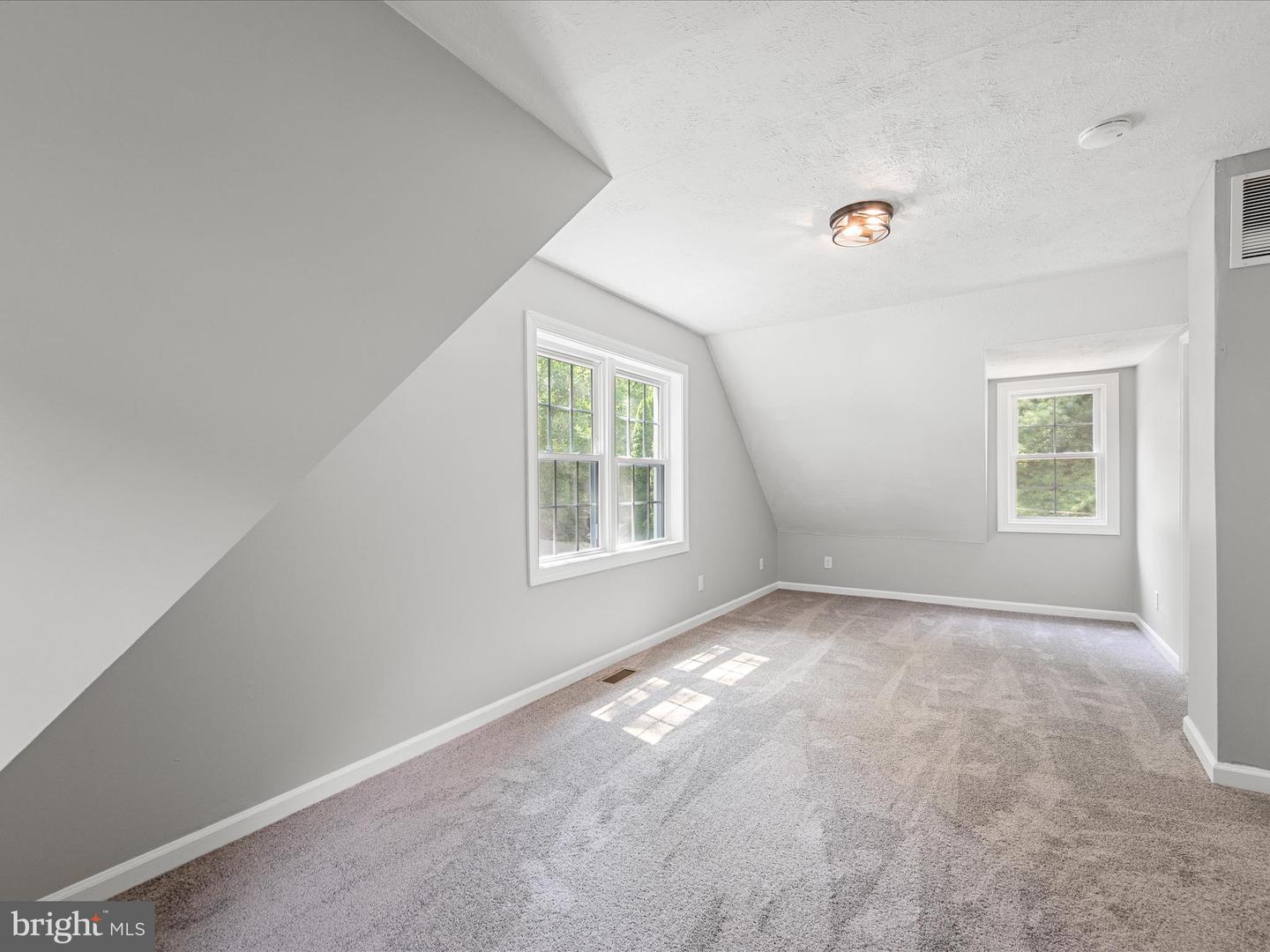 5875 LORD FAIRFAX HWY, BERRYVILLE, Virginia 22611, 2 Bedrooms Bedrooms, ,2 BathroomsBathrooms,Residential,For sale,5875 LORD FAIRFAX HWY,VACL2003916 MLS # VACL2003916