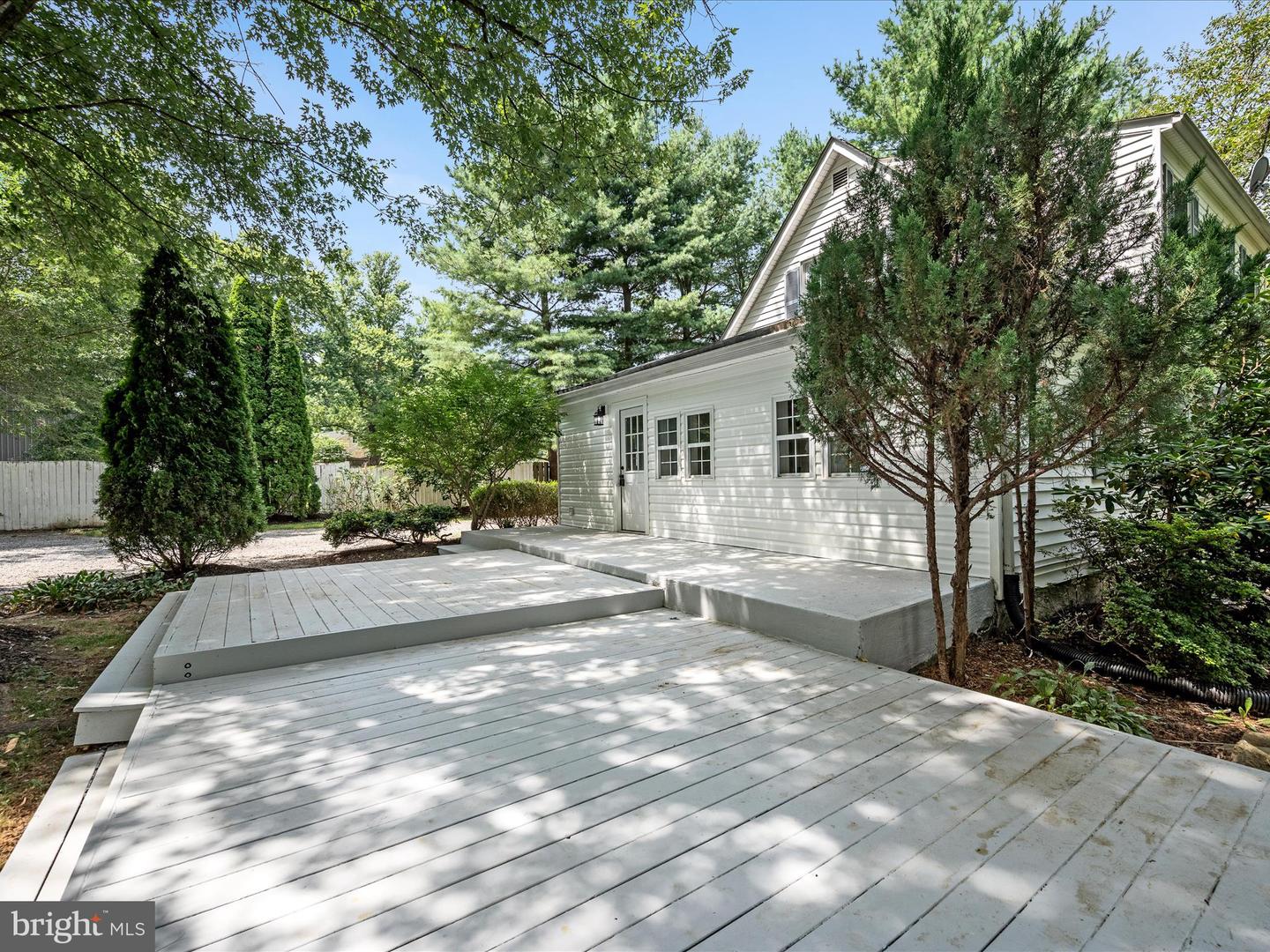 5875 LORD FAIRFAX HWY, BERRYVILLE, Virginia 22611, 2 Bedrooms Bedrooms, ,2 BathroomsBathrooms,Residential,For sale,5875 LORD FAIRFAX HWY,VACL2003916 MLS # VACL2003916