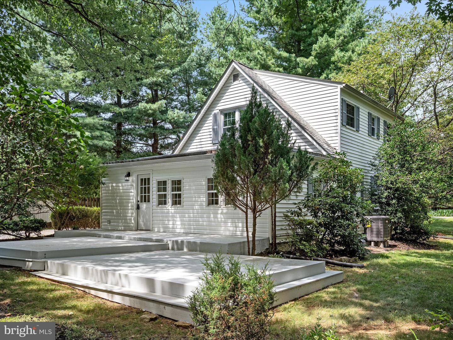 5875 LORD FAIRFAX HWY, BERRYVILLE, Virginia 22611, 2 Bedrooms Bedrooms, ,2 BathroomsBathrooms,Residential,For sale,5875 LORD FAIRFAX HWY,VACL2003916 MLS # VACL2003916