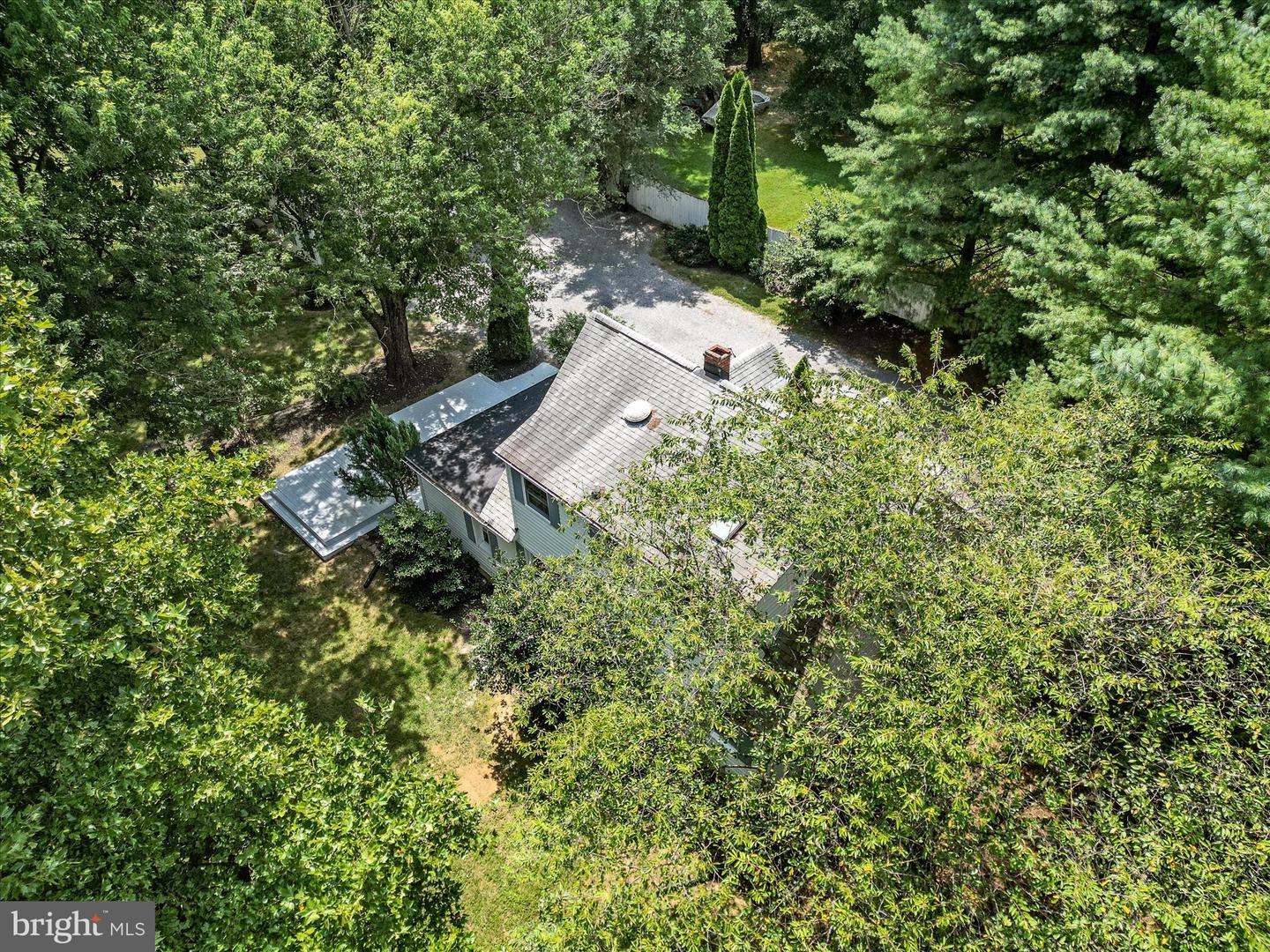 5875 LORD FAIRFAX HWY, BERRYVILLE, Virginia 22611, 2 Bedrooms Bedrooms, ,2 BathroomsBathrooms,Residential,For sale,5875 LORD FAIRFAX HWY,VACL2003916 MLS # VACL2003916