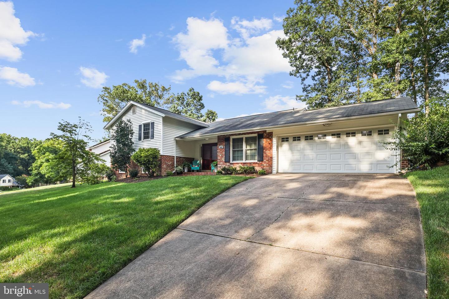 8409 KAY CT, ANNANDALE, Virginia 22003, 4 Bedrooms Bedrooms, ,3 BathroomsBathrooms,Residential,For sale,8409 KAY CT,VAFX2256112 MLS # VAFX2256112