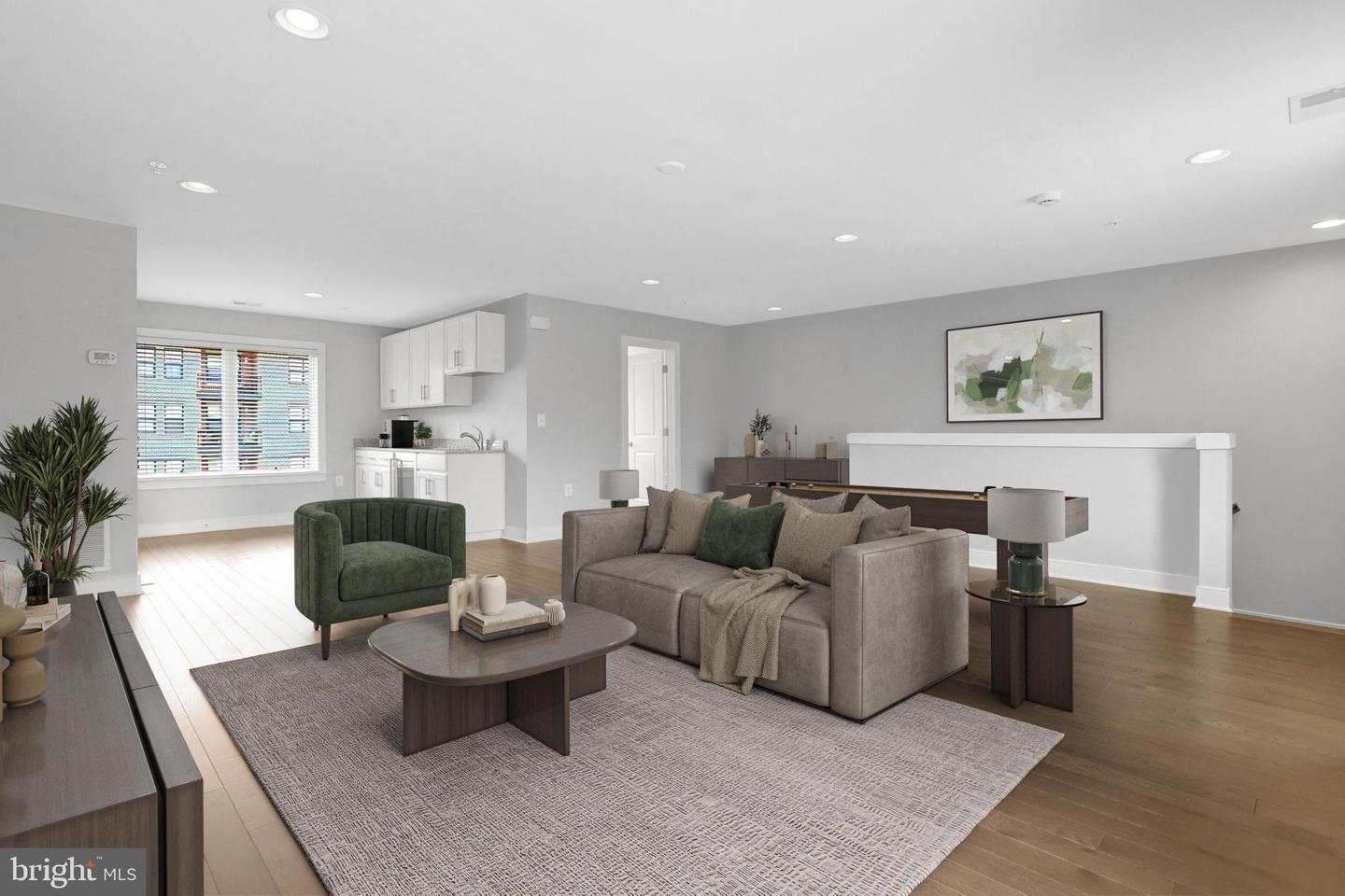 721 WATSON ST, ALEXANDRIA, Virginia 22301, 4 Bedrooms Bedrooms, ,4 BathroomsBathrooms,Residential,For sale,721 WATSON ST,VAAX2047614 MLS # VAAX2047614