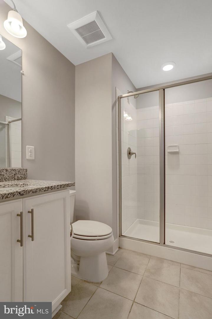 721 WATSON ST, ALEXANDRIA, Virginia 22301, 4 Bedrooms Bedrooms, ,4 BathroomsBathrooms,Residential,For sale,721 WATSON ST,VAAX2047614 MLS # VAAX2047614