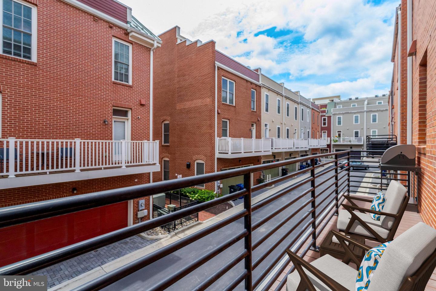 721 WATSON ST, ALEXANDRIA, Virginia 22301, 4 Bedrooms Bedrooms, ,4 BathroomsBathrooms,Residential,For sale,721 WATSON ST,VAAX2047614 MLS # VAAX2047614