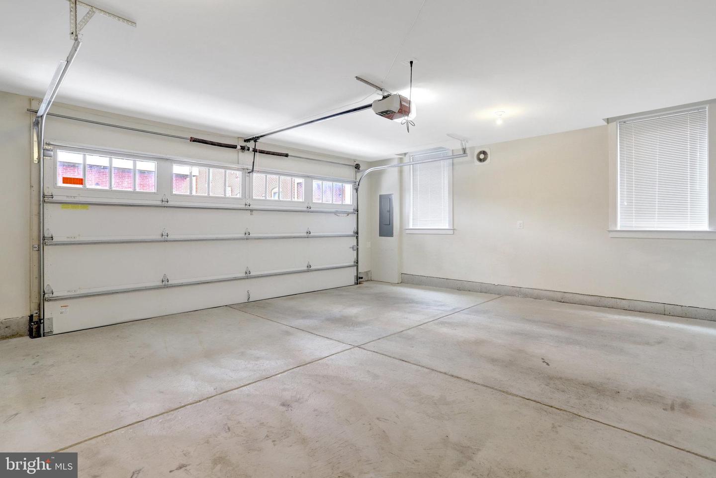721 WATSON ST, ALEXANDRIA, Virginia 22301, 4 Bedrooms Bedrooms, ,4 BathroomsBathrooms,Residential,For sale,721 WATSON ST,VAAX2047614 MLS # VAAX2047614