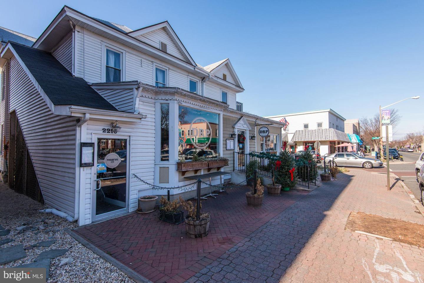 721 WATSON ST, ALEXANDRIA, Virginia 22301, 4 Bedrooms Bedrooms, ,4 BathroomsBathrooms,Residential,For sale,721 WATSON ST,VAAX2047614 MLS # VAAX2047614