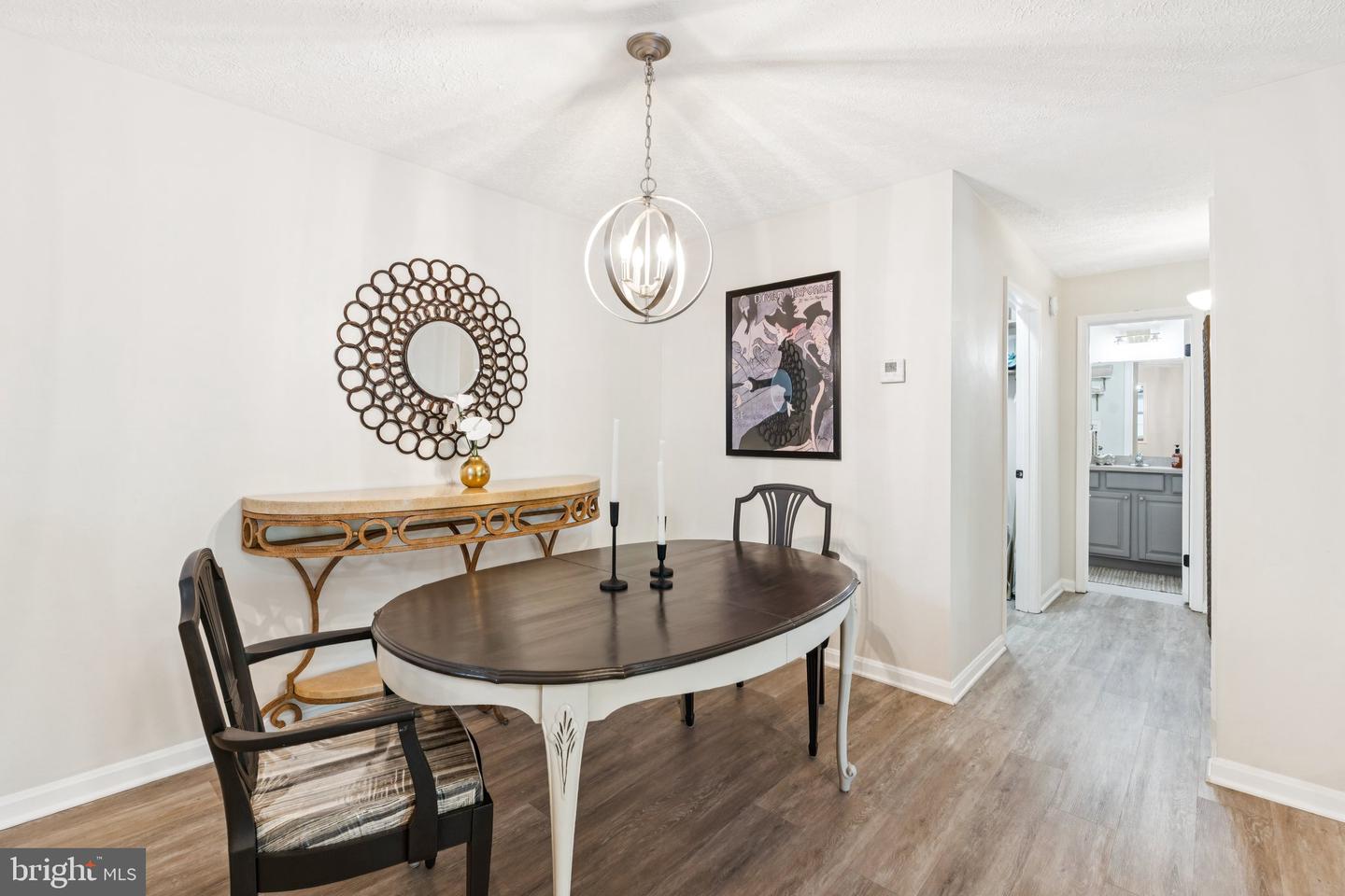 10054 OAKTON TERRACE RD, OAKTON, Virginia 22124, 1 Bedroom Bedrooms, ,1 BathroomBathrooms,Residential,For sale,10054 OAKTON TERRACE RD,VAFX2256252 MLS # VAFX2256252