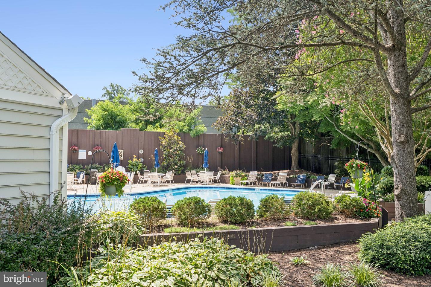 10054 OAKTON TERRACE RD, OAKTON, Virginia 22124, 1 Bedroom Bedrooms, ,1 BathroomBathrooms,Residential,For sale,10054 OAKTON TERRACE RD,VAFX2256252 MLS # VAFX2256252