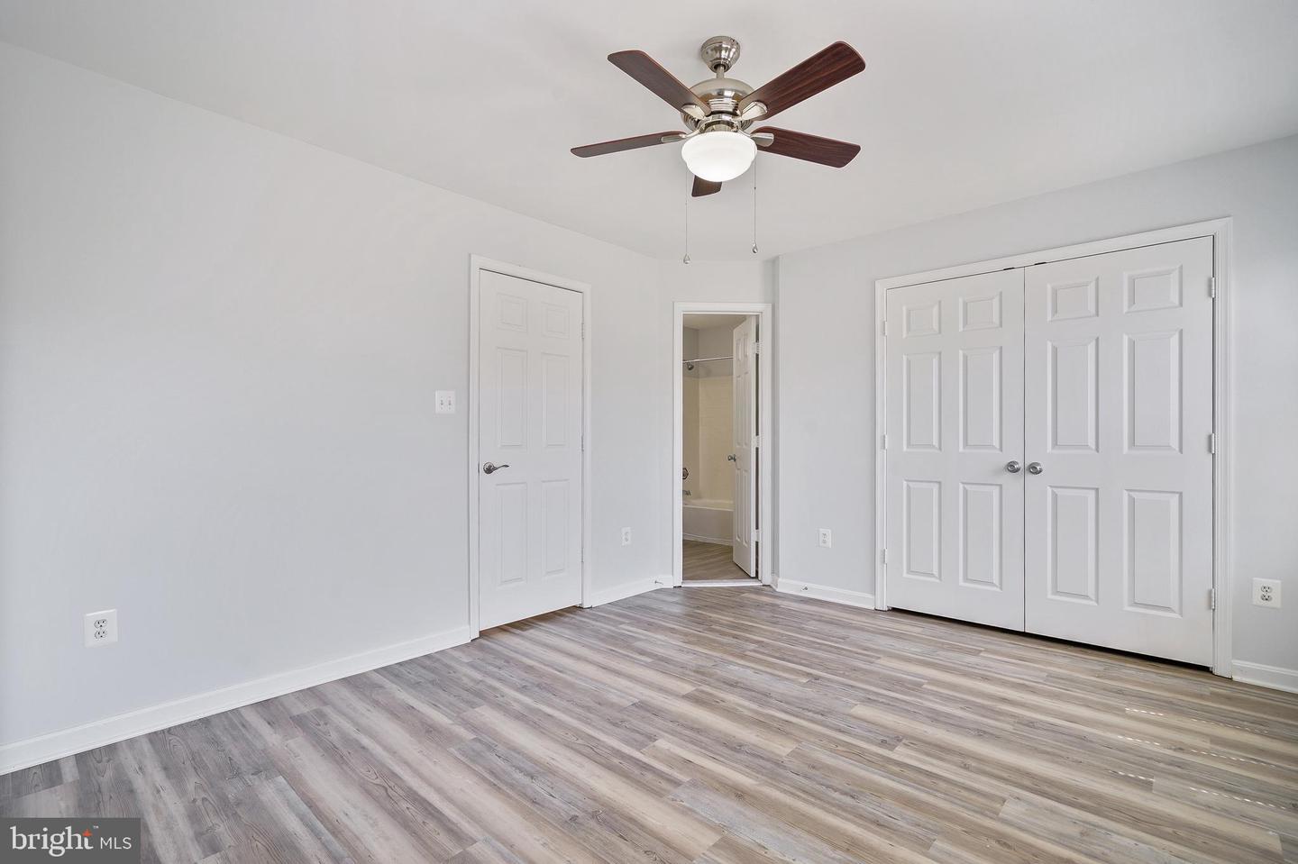 20198 BROOKVIEW SQ, ASHBURN, Virginia 20147, 3 Bedrooms Bedrooms, ,2 BathroomsBathrooms,Residential,For sale,20198 BROOKVIEW SQ,VALO2102586 MLS # VALO2102586
