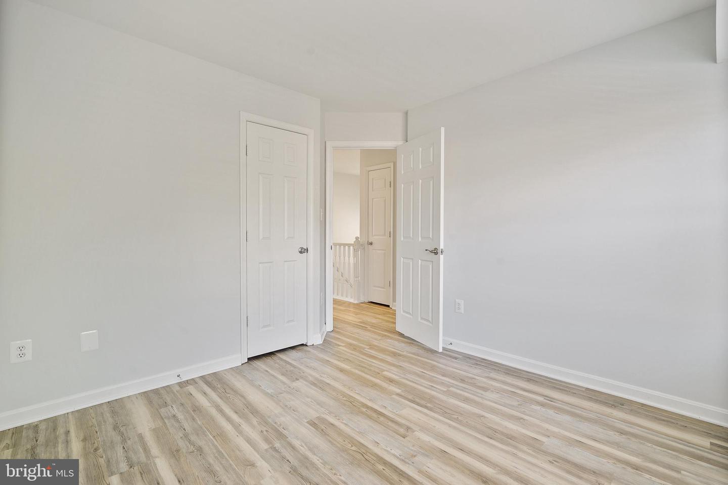 20198 BROOKVIEW SQ, ASHBURN, Virginia 20147, 3 Bedrooms Bedrooms, ,2 BathroomsBathrooms,Residential,For sale,20198 BROOKVIEW SQ,VALO2102586 MLS # VALO2102586