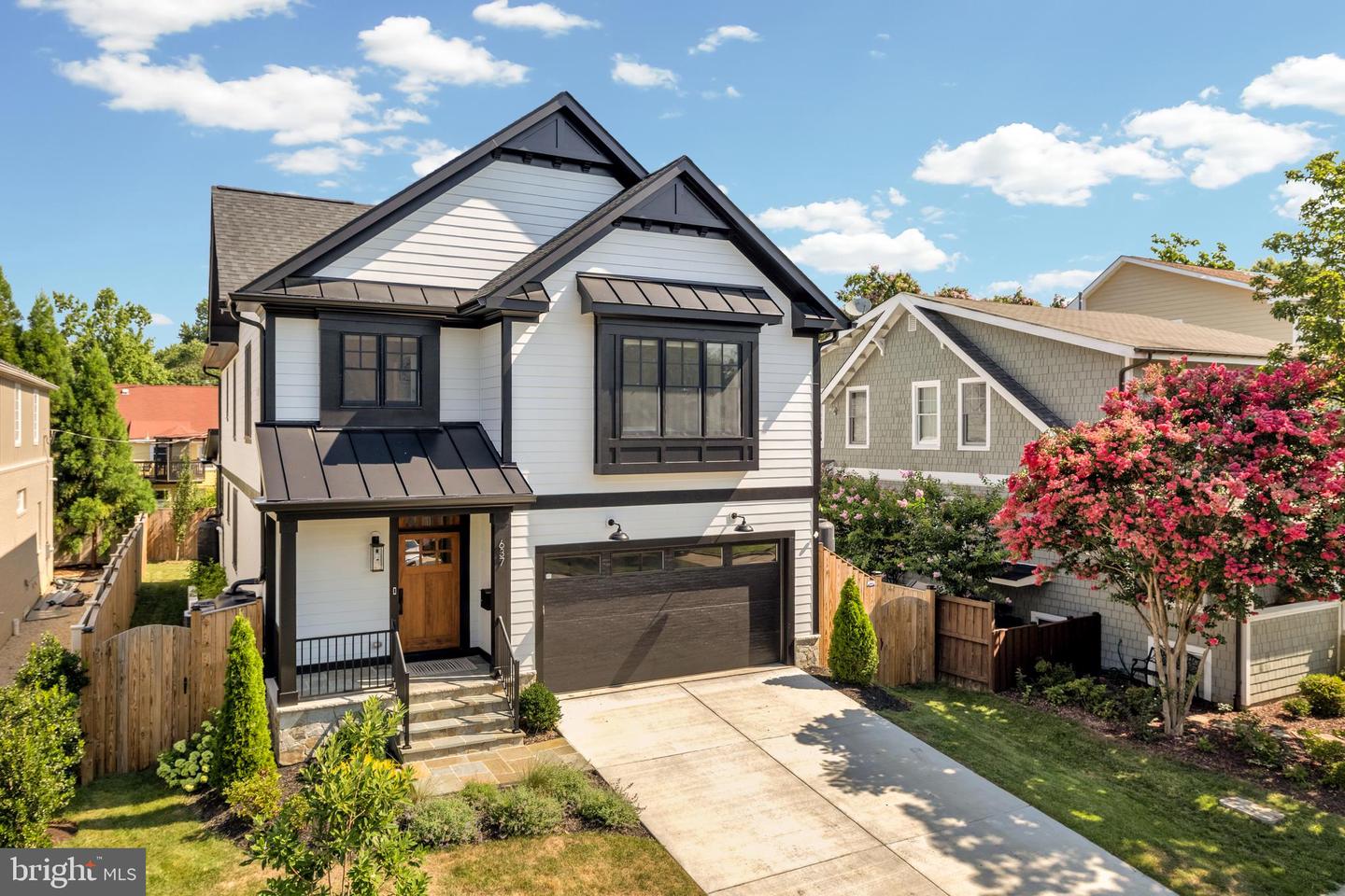 637 21ST ST S, ARLINGTON, Virginia 22202, 5 Bedrooms Bedrooms, 21 Rooms Rooms,4 BathroomsBathrooms,Residential,For sale,637 21ST ST S,VAAR2061104 MLS # VAAR2061104