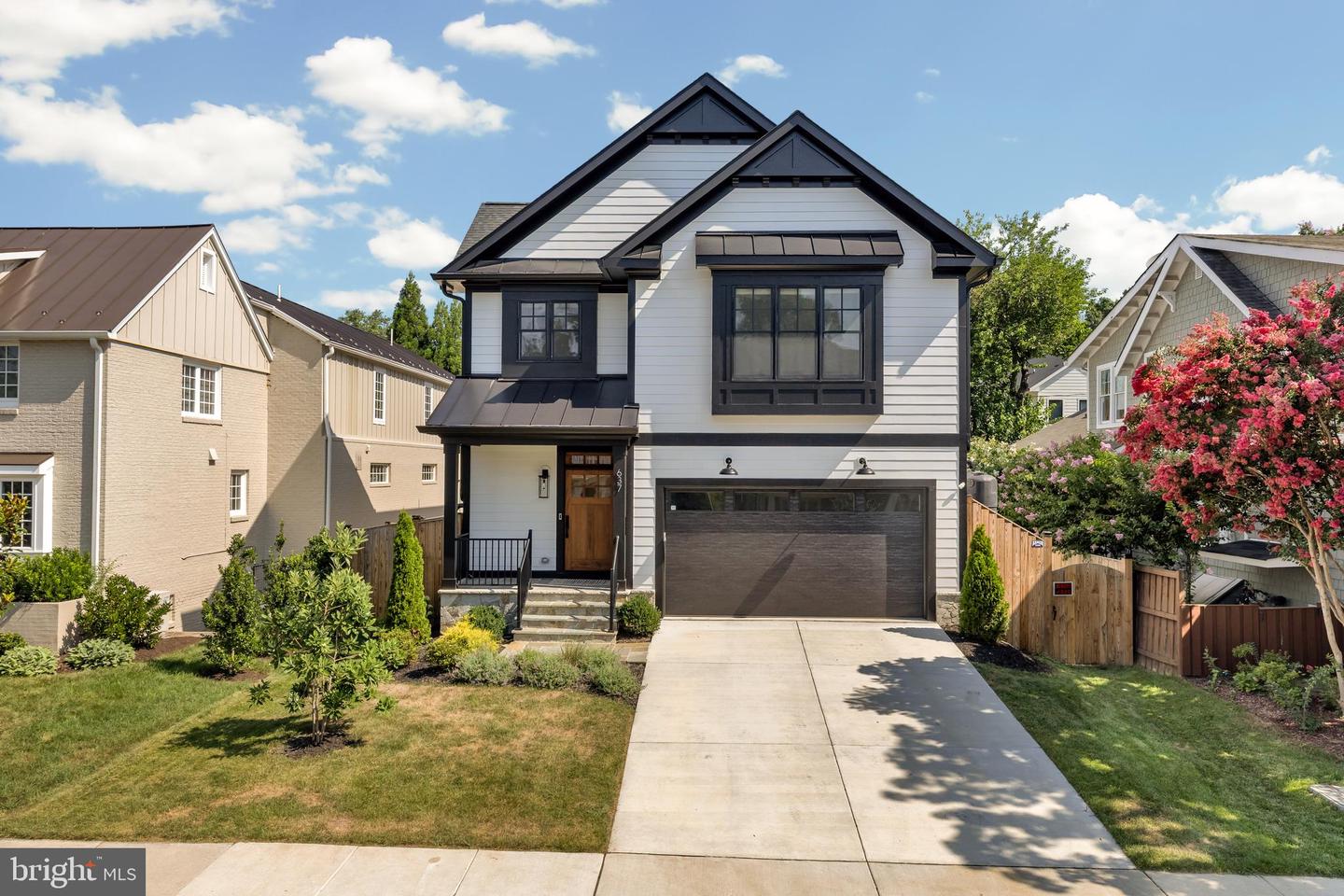 637 21ST ST S, ARLINGTON, Virginia 22202, 5 Bedrooms Bedrooms, 21 Rooms Rooms,4 BathroomsBathrooms,Residential,For sale,637 21ST ST S,VAAR2061104 MLS # VAAR2061104