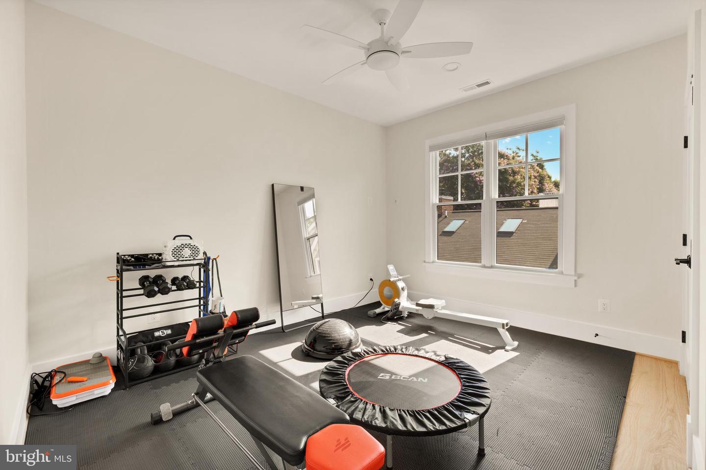 637 21ST ST S, ARLINGTON, Virginia 22202, 5 Bedrooms Bedrooms, 21 Rooms Rooms,4 BathroomsBathrooms,Residential,For sale,637 21ST ST S,VAAR2061104 MLS # VAAR2061104