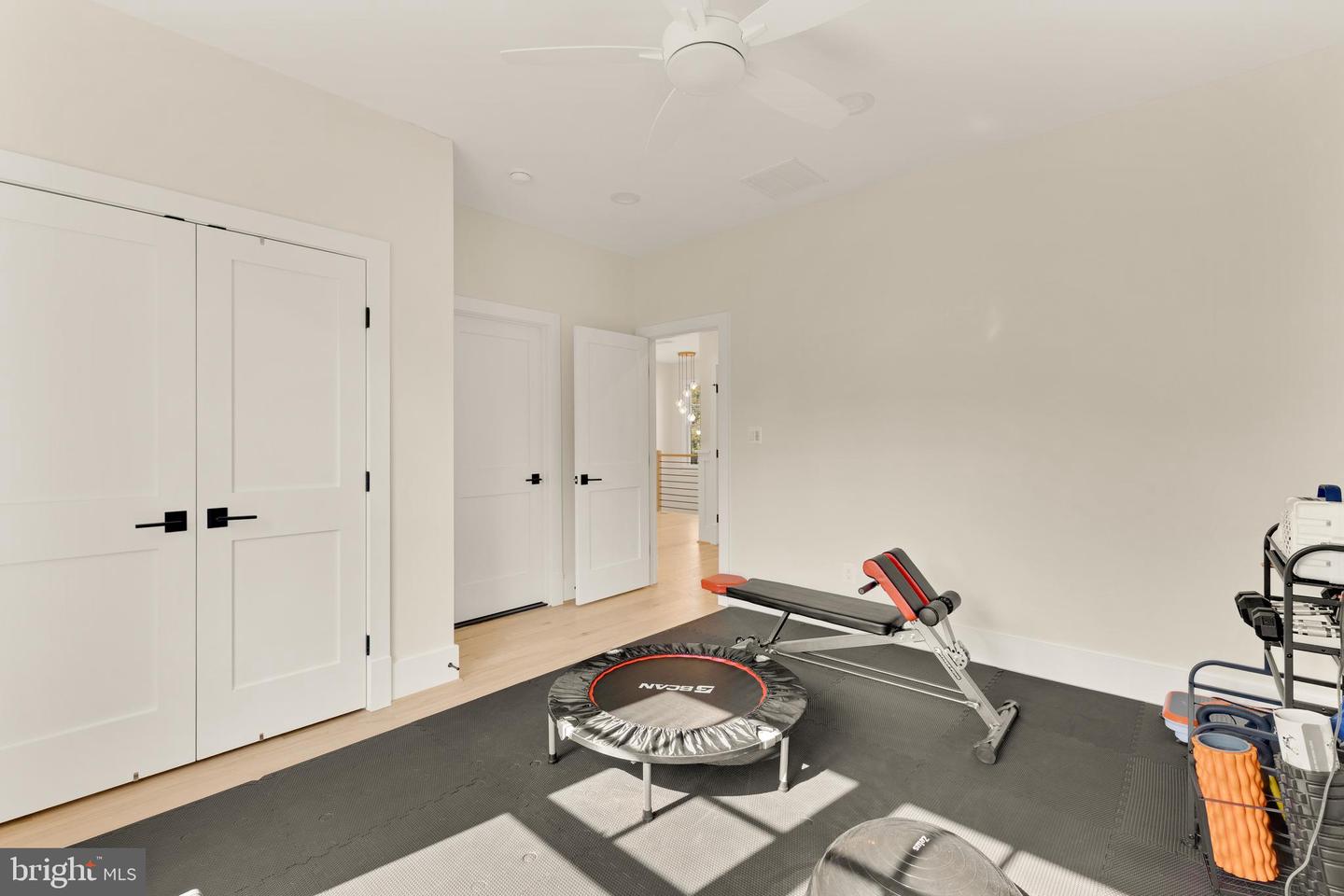 637 21ST ST S, ARLINGTON, Virginia 22202, 5 Bedrooms Bedrooms, 21 Rooms Rooms,4 BathroomsBathrooms,Residential,For sale,637 21ST ST S,VAAR2061104 MLS # VAAR2061104