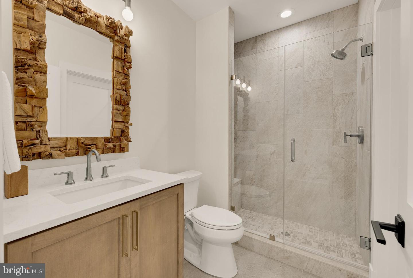 637 21ST ST S, ARLINGTON, Virginia 22202, 5 Bedrooms Bedrooms, 21 Rooms Rooms,4 BathroomsBathrooms,Residential,For sale,637 21ST ST S,VAAR2061104 MLS # VAAR2061104
