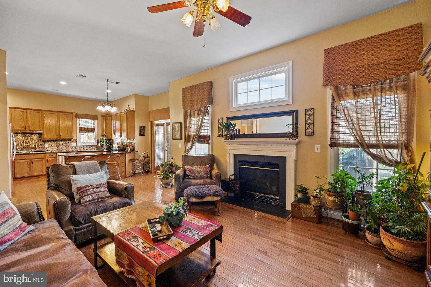 13042 TAVERNER LOOP, WOODBRIDGE, Virginia 22192, 5 Bedrooms Bedrooms, ,3 BathroomsBathrooms,Residential,For sale,13042 TAVERNER LOOP,VAPW2099612 MLS # VAPW2099612