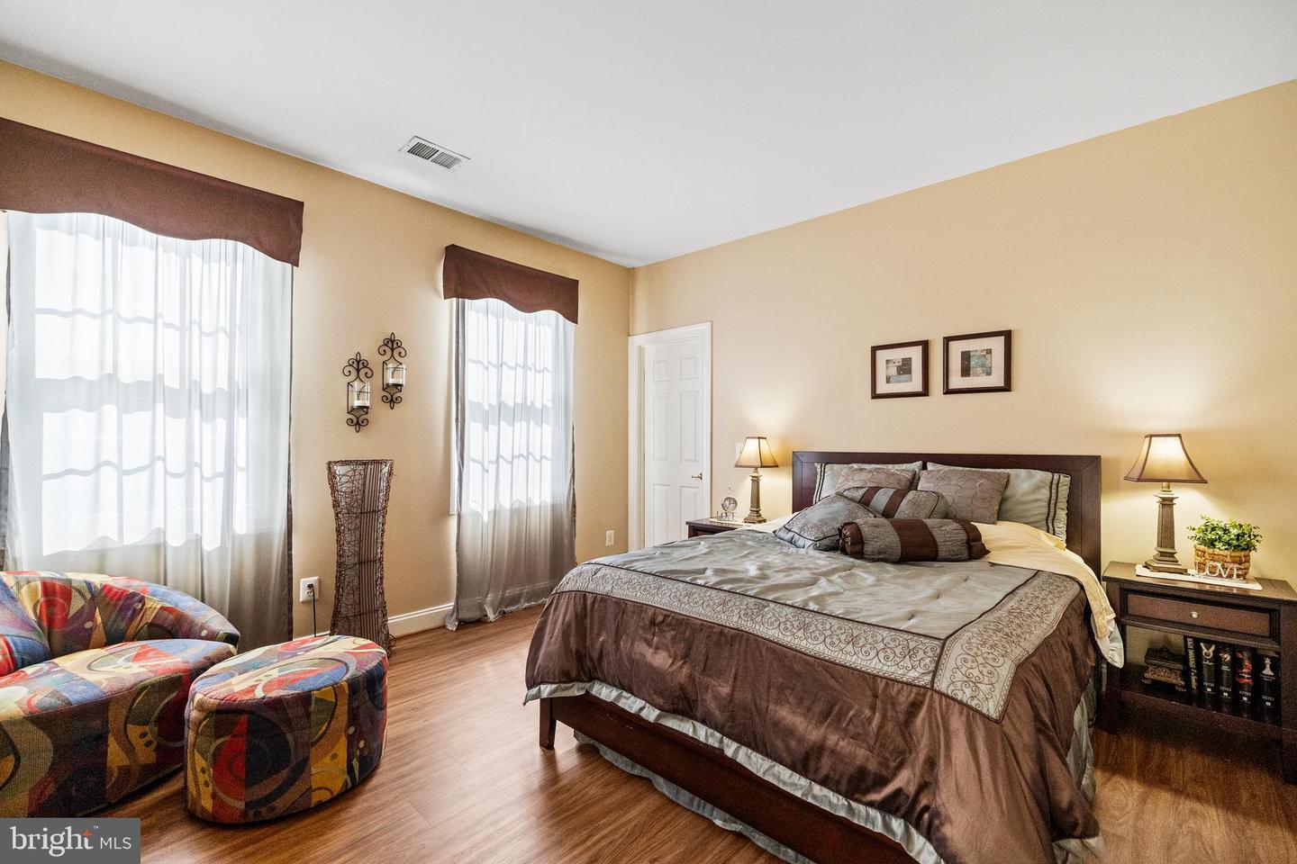 13042 TAVERNER LOOP, WOODBRIDGE, Virginia 22192, 5 Bedrooms Bedrooms, ,3 BathroomsBathrooms,Residential,For sale,13042 TAVERNER LOOP,VAPW2099612 MLS # VAPW2099612