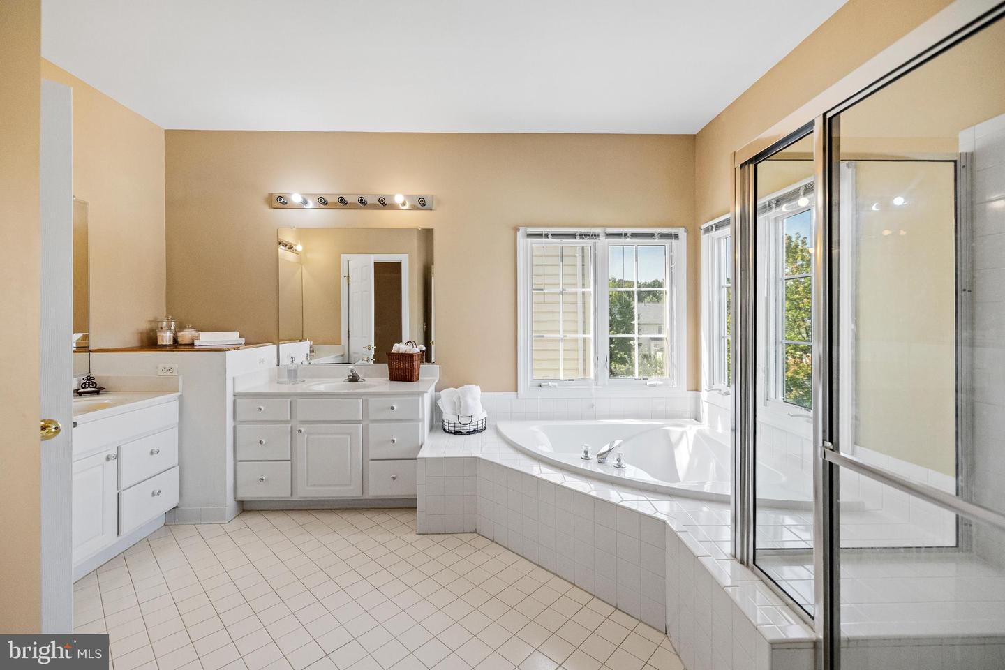 13042 TAVERNER LOOP, WOODBRIDGE, Virginia 22192, 5 Bedrooms Bedrooms, ,3 BathroomsBathrooms,Residential,For sale,13042 TAVERNER LOOP,VAPW2099612 MLS # VAPW2099612