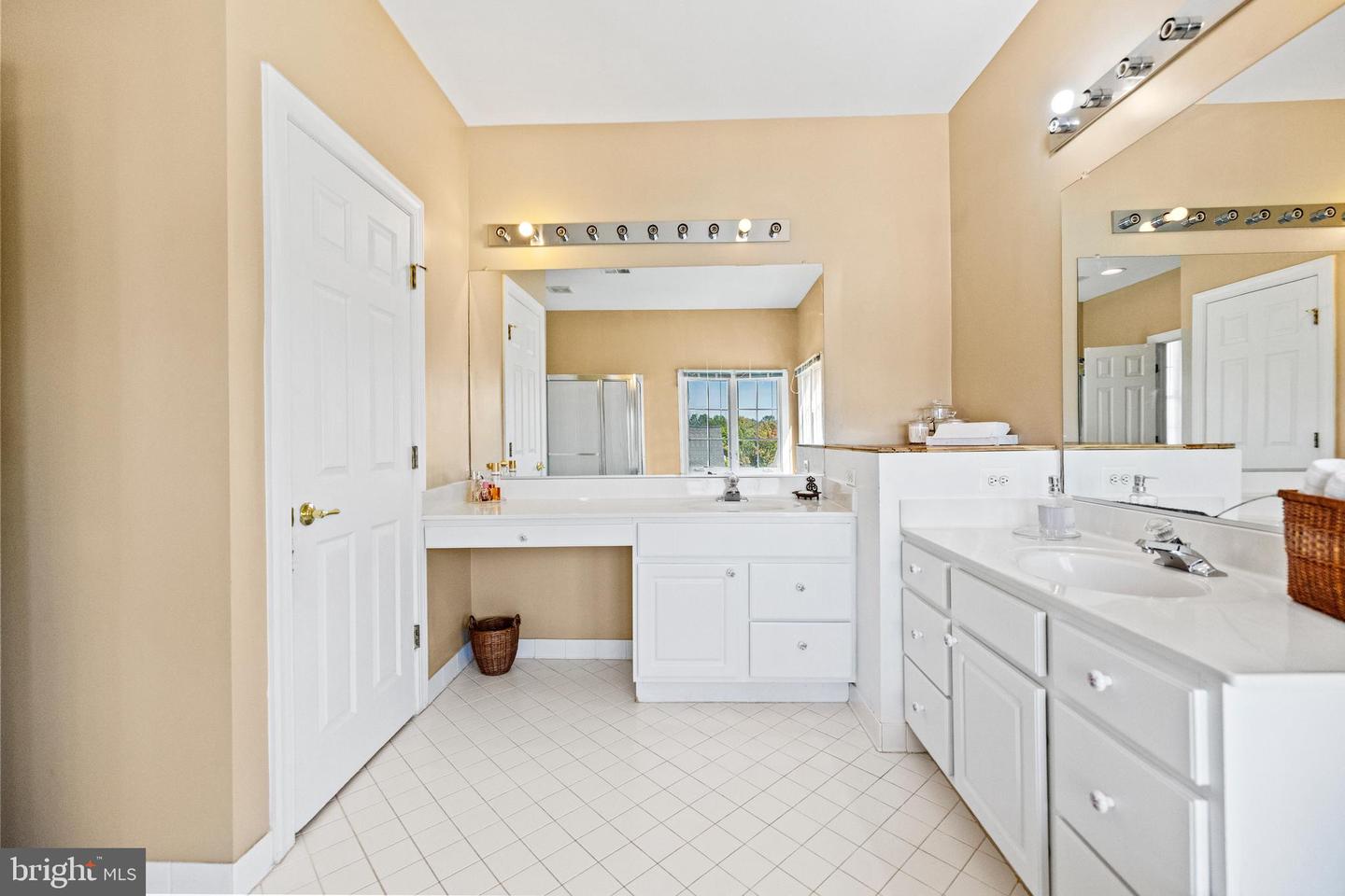 13042 TAVERNER LOOP, WOODBRIDGE, Virginia 22192, 5 Bedrooms Bedrooms, ,3 BathroomsBathrooms,Residential,For sale,13042 TAVERNER LOOP,VAPW2099612 MLS # VAPW2099612