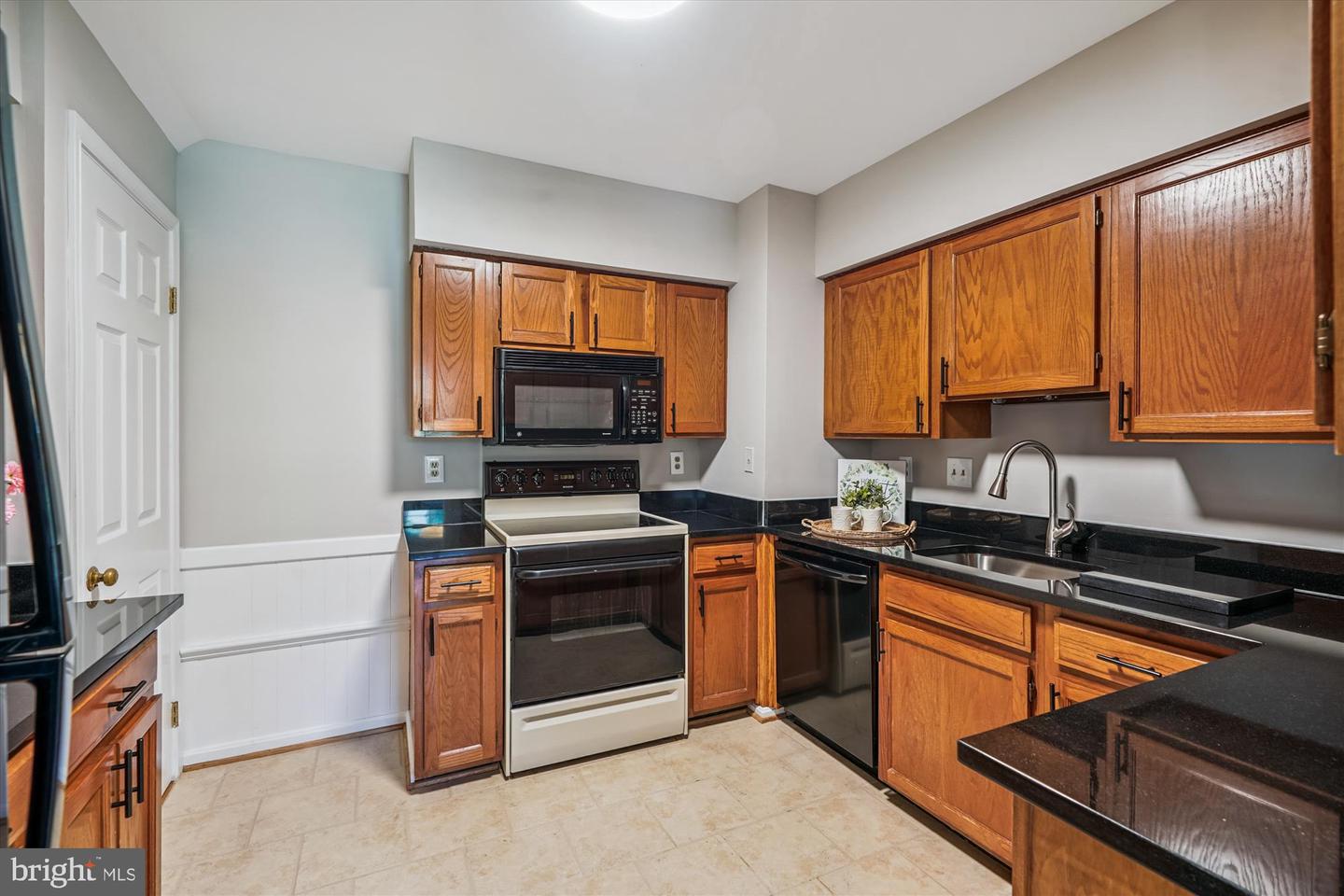 4337 JONATHAN CT, DUMFRIES, Virginia 22025, 3 Bedrooms Bedrooms, ,3 BathroomsBathrooms,Residential,For sale,4337 JONATHAN CT,VAPW2099634 MLS # VAPW2099634